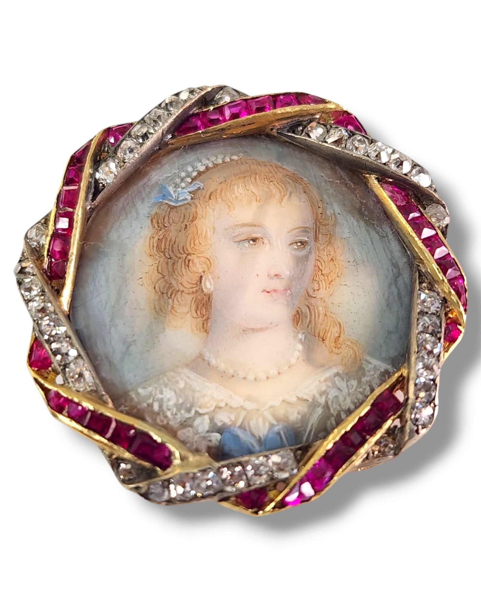18K Yellow Gold Brooch with Diamonds and Rubies