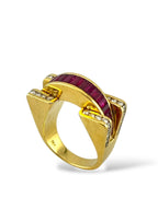 18K Yellow Gold Ring with Rubies and Diamonds