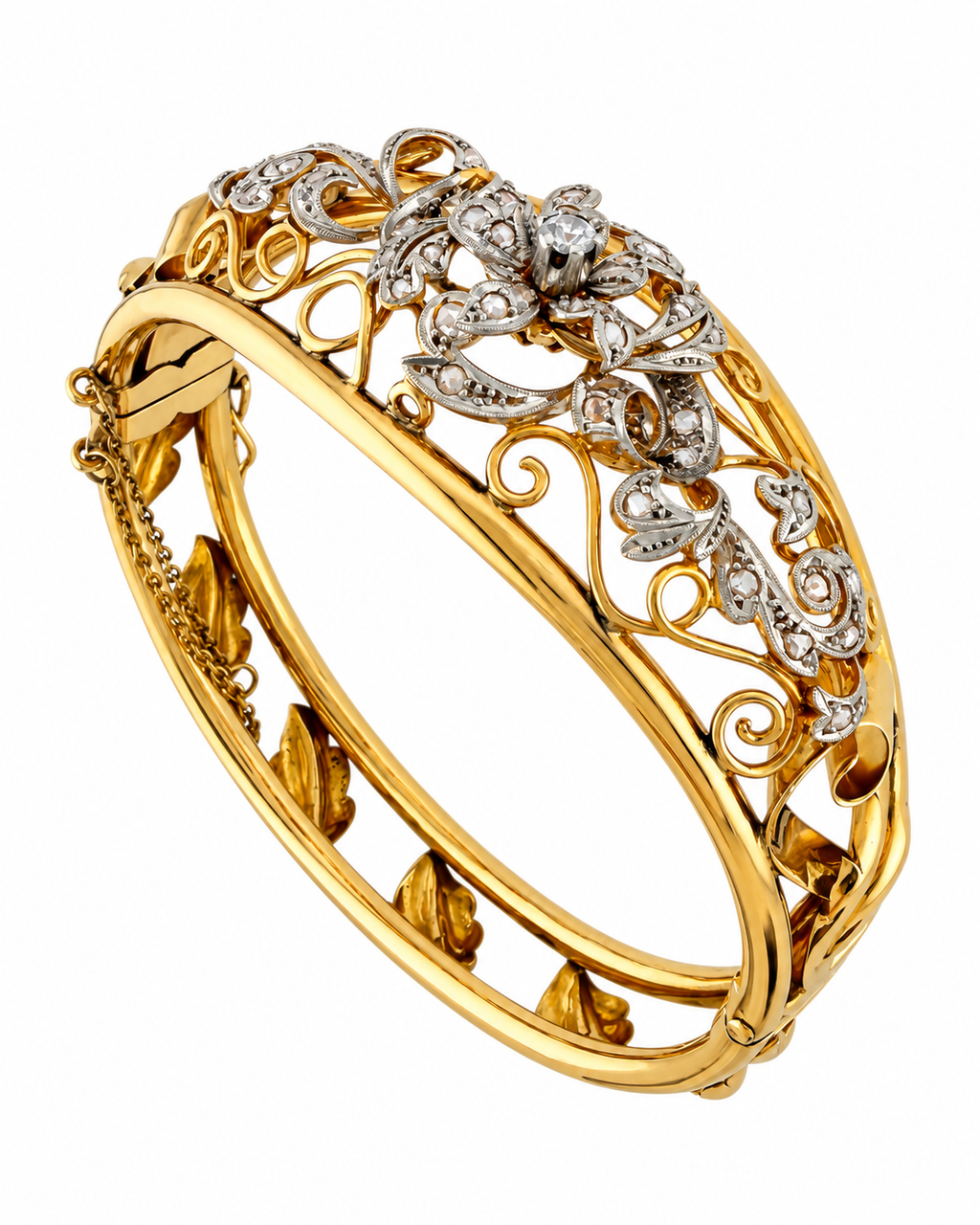 Victorian-style 18K yellow gold diamond bracelet with scroll openwork and round diamond clusters