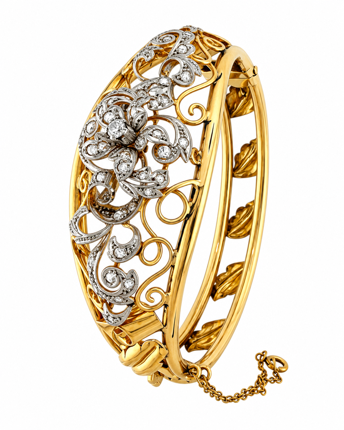 Victorian-style 18K yellow gold diamond bracelet with ornate openwork filigree and round clusters