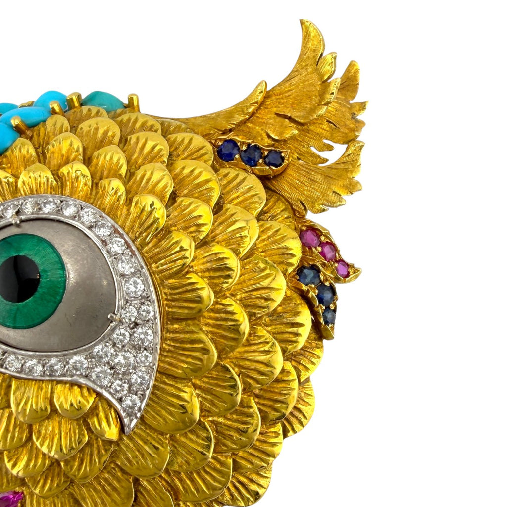 18 Karat Yellow Gold and Diamond Bird Brooch Diamond