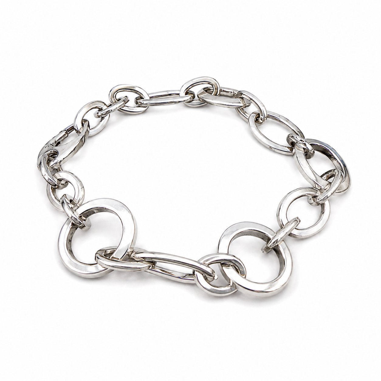 18K White Gold Circle and Oval Link Bracelet