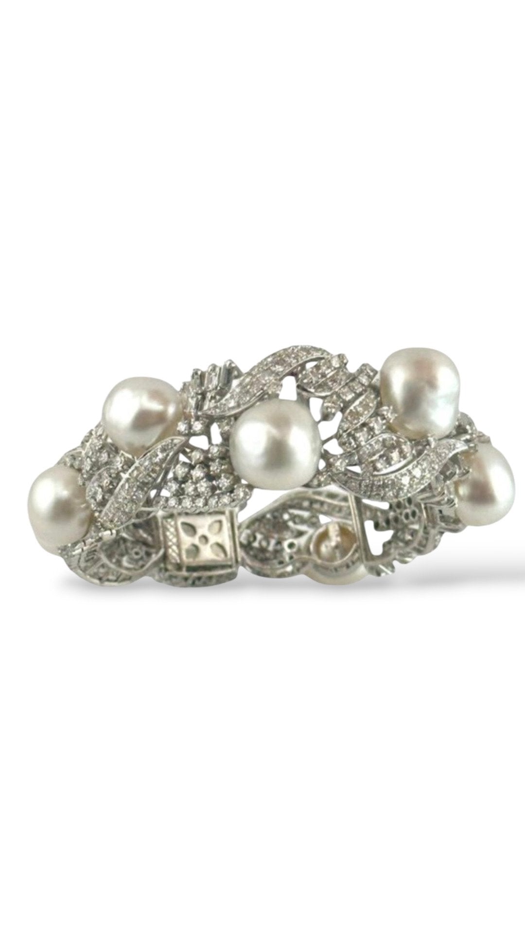 18 kt. White gold, 18K White Gold Bracelet with 4.7ct. Diamonds and Large Pearls -  4.7ct. tw. Diamond (Natural)