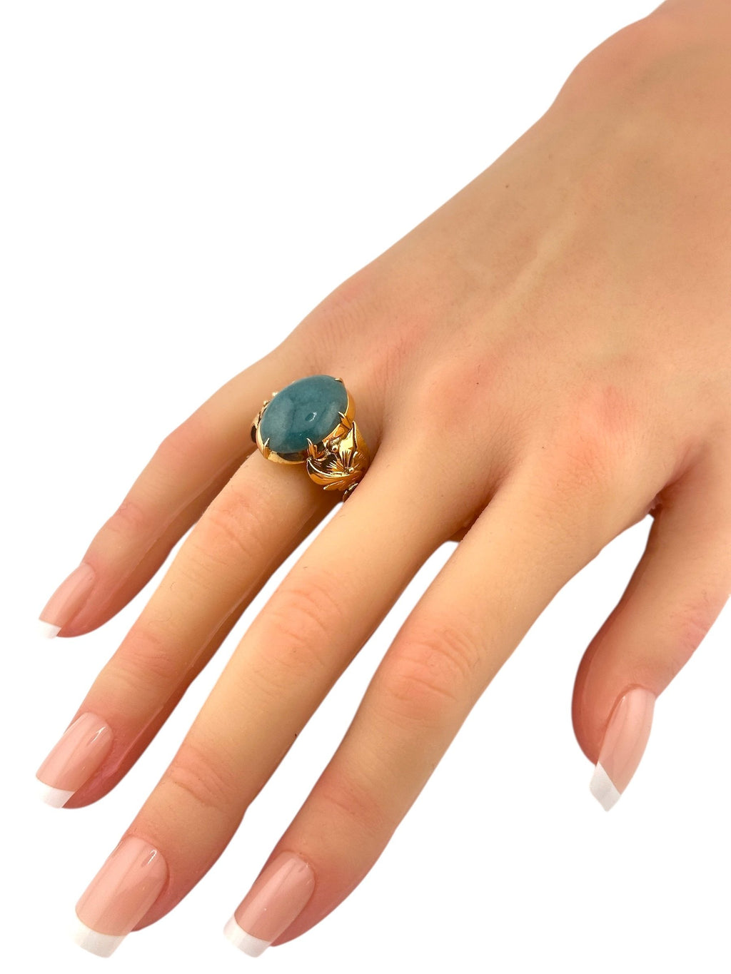 18K Gold Ring with Deep Green Emerald