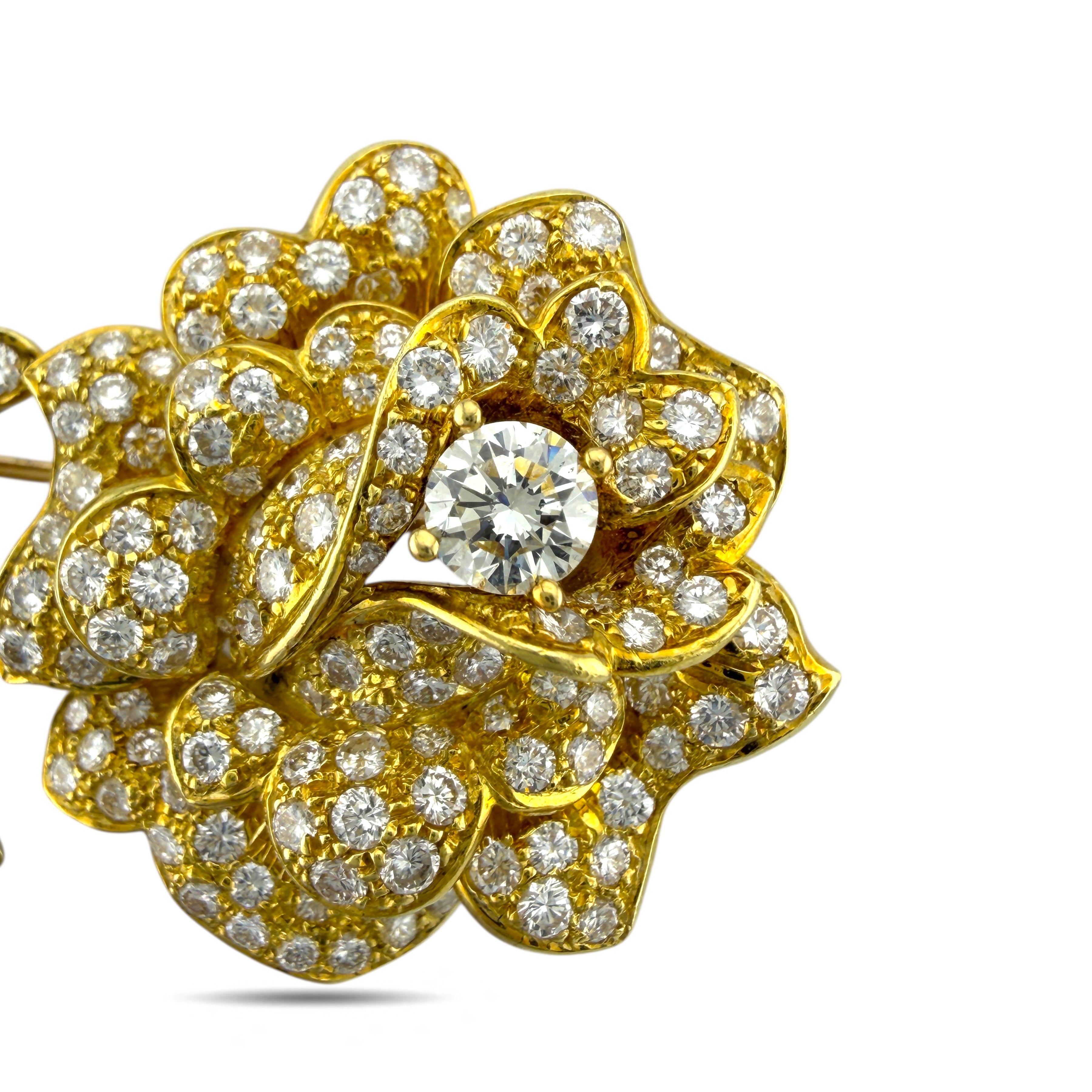 18K Yellow Gold 7.00ct Diamond-Set Floral Brooch -  7.00ct. tw. Diamond (Natural)