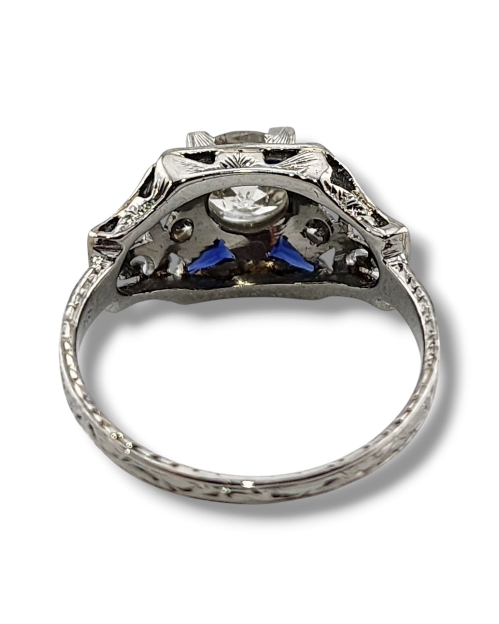 Art Deco 18K White Gold Ring with Large Center Diamond 1ct