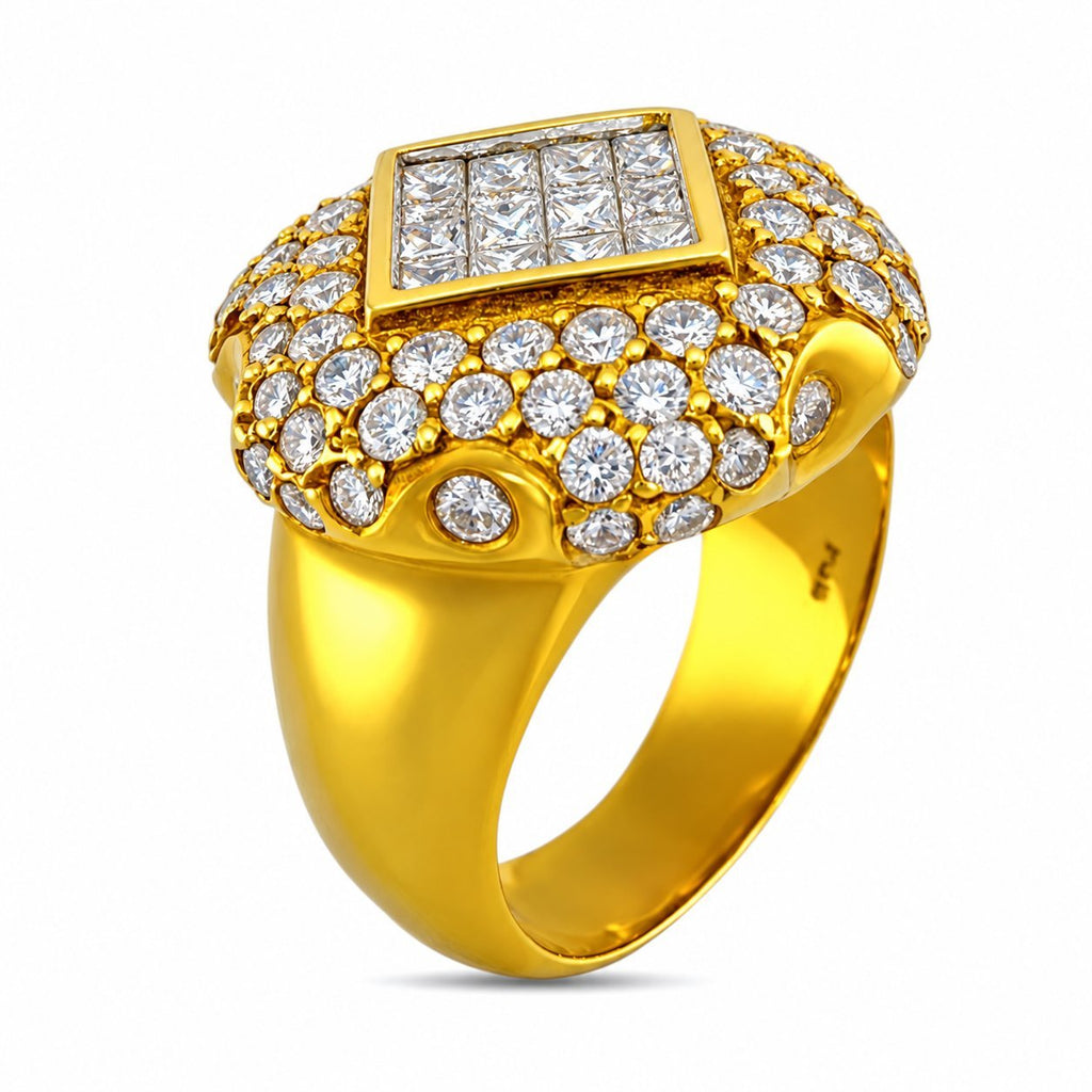 18K yellow gold diamond ring with square and round cut stones