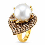 18K yellow gold ring with pearl center and champagne diamond sculptural setting