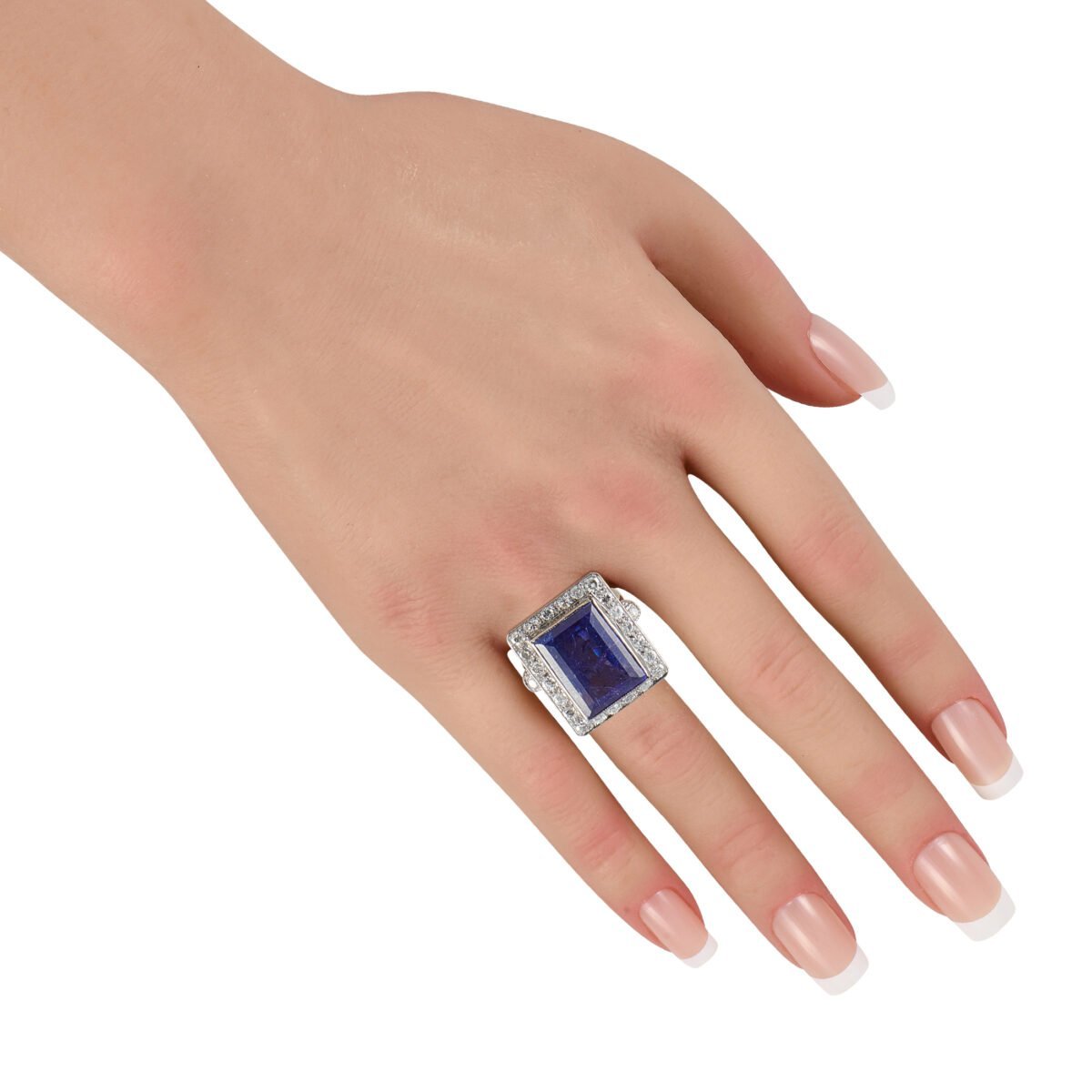 18K White Gold Diamond and Tanzanite Ring