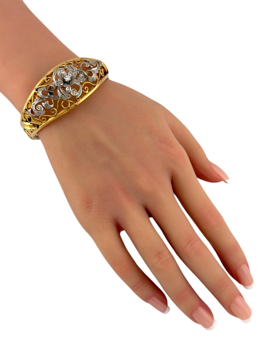 Antique Victorian 18K Yellow Gold and 1.01ct Diamond Bracelet