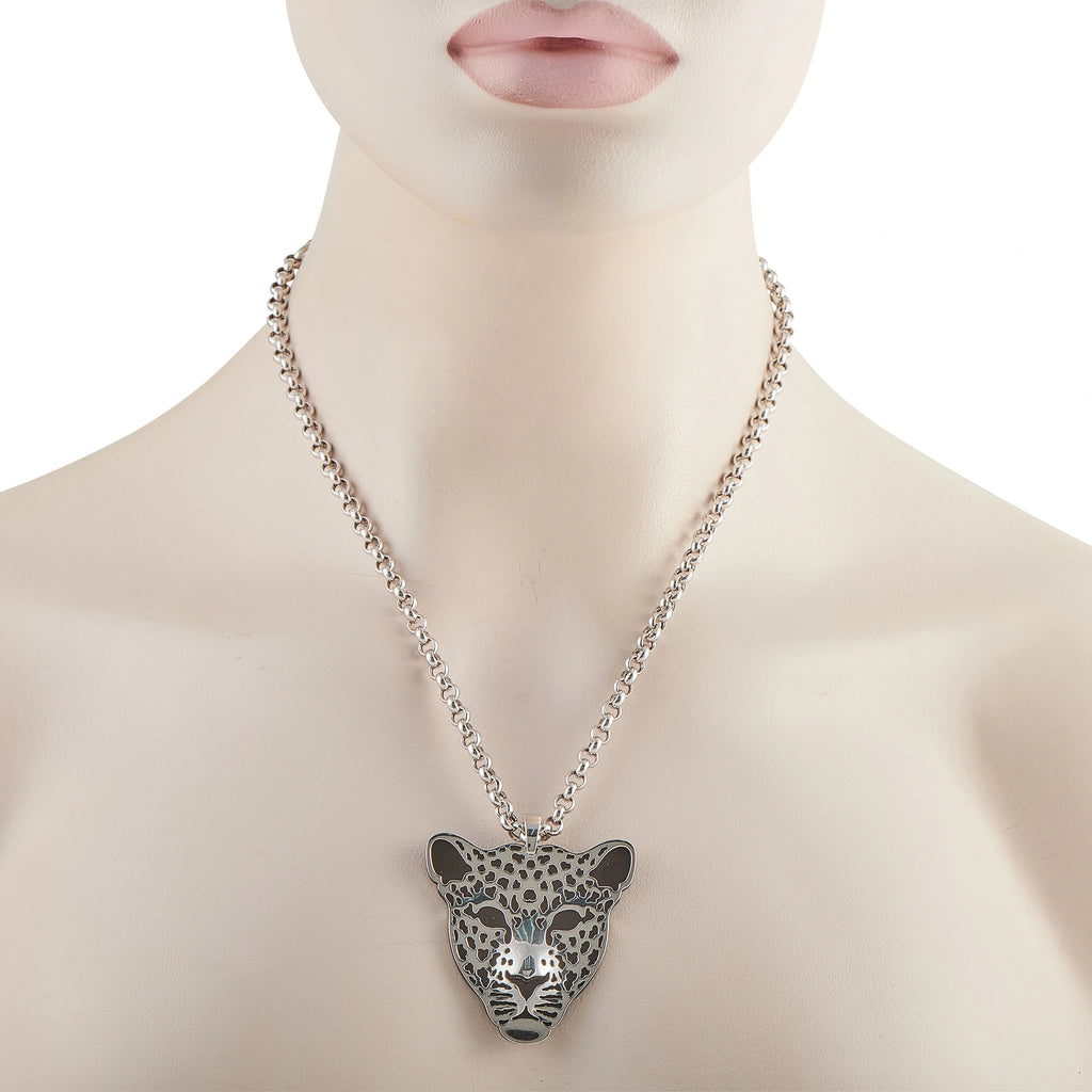 Leopard head pendant on chain worn on a mannequin neck