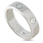 18K white gold band with round diamond accent and smooth polished profile