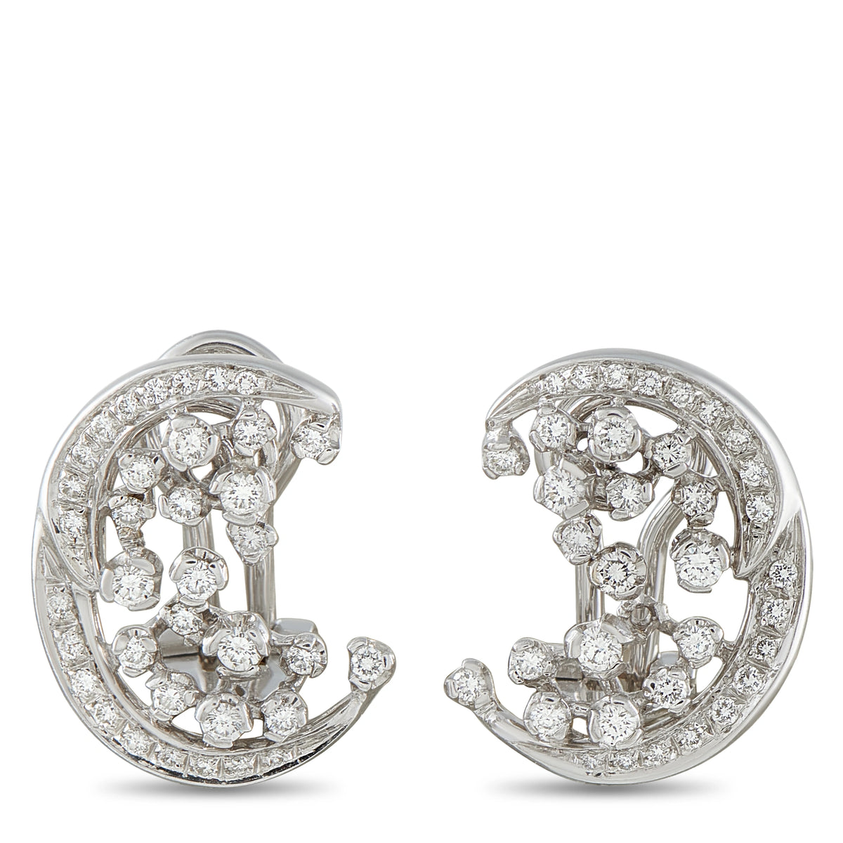 18K white gold diamond hoop earrings with round brilliant stones, scalloped edge
