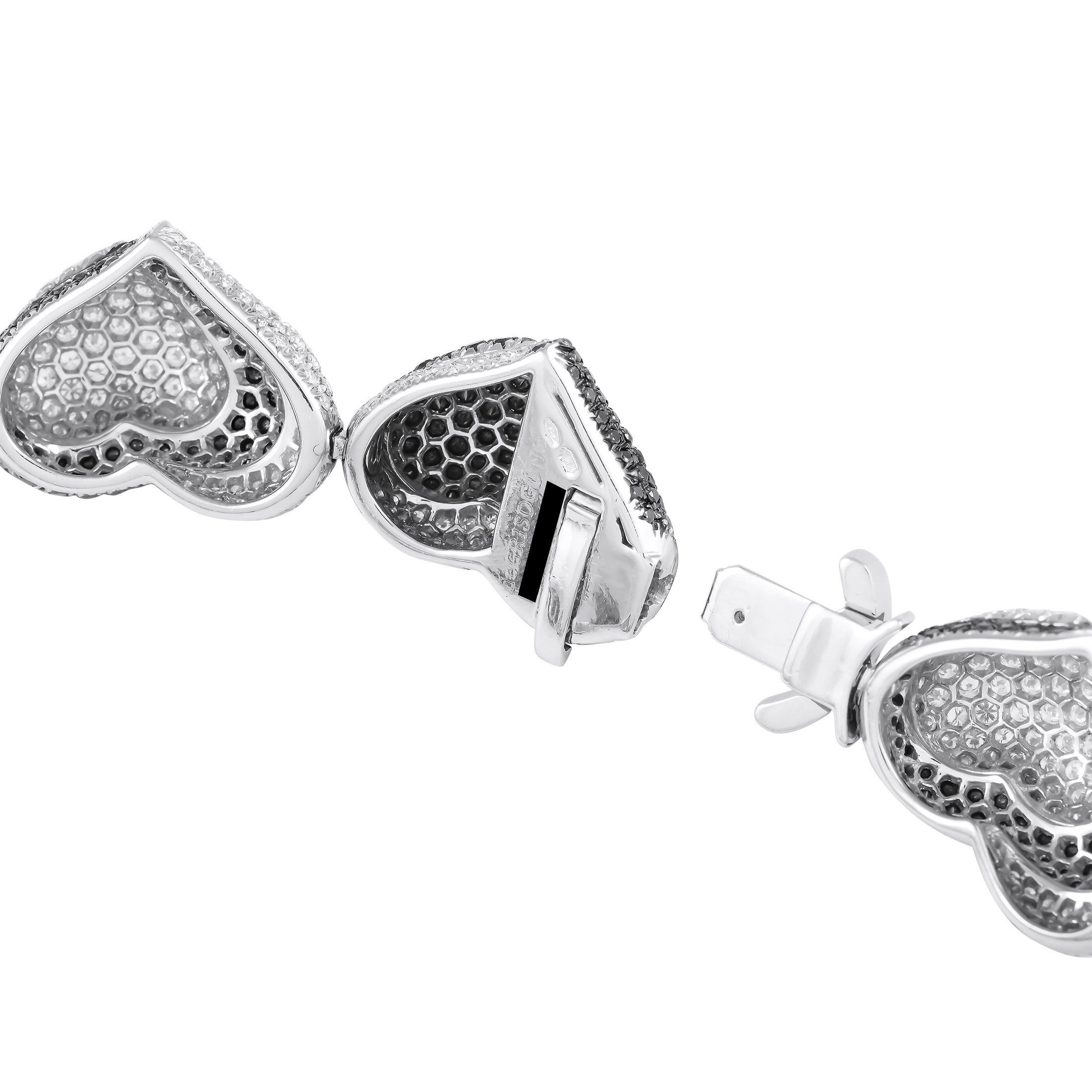 de Grisogono 18K White Gold 57.56ct Diamond Black and White Hearts Necklace