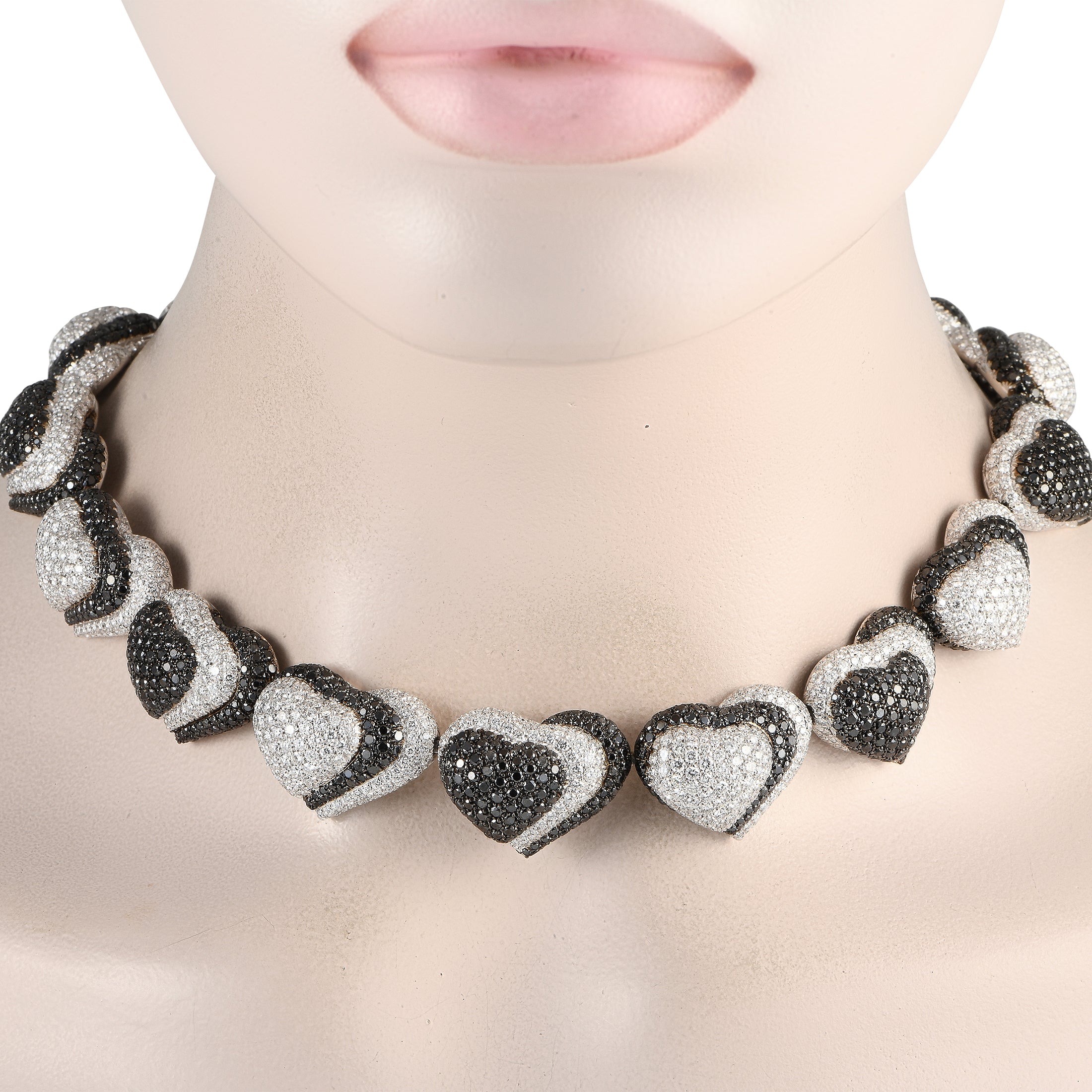 de Grisogono 18K White Gold 57.56ct Diamond Black and White Hearts Necklace