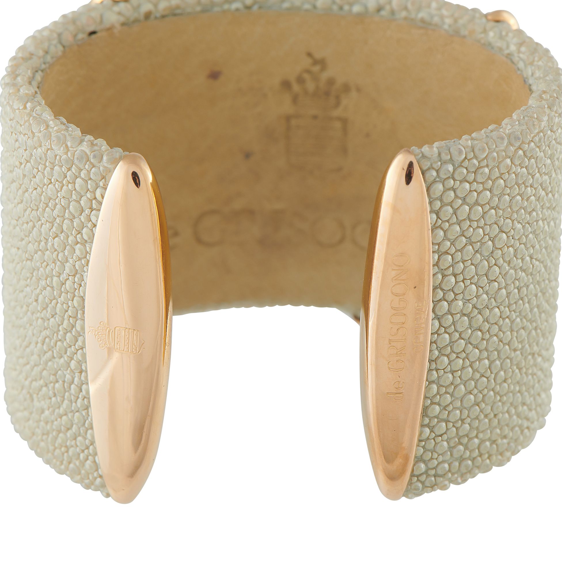 de GrisogonoGaluchat 18K Yellow Gold Cuff Bracelet