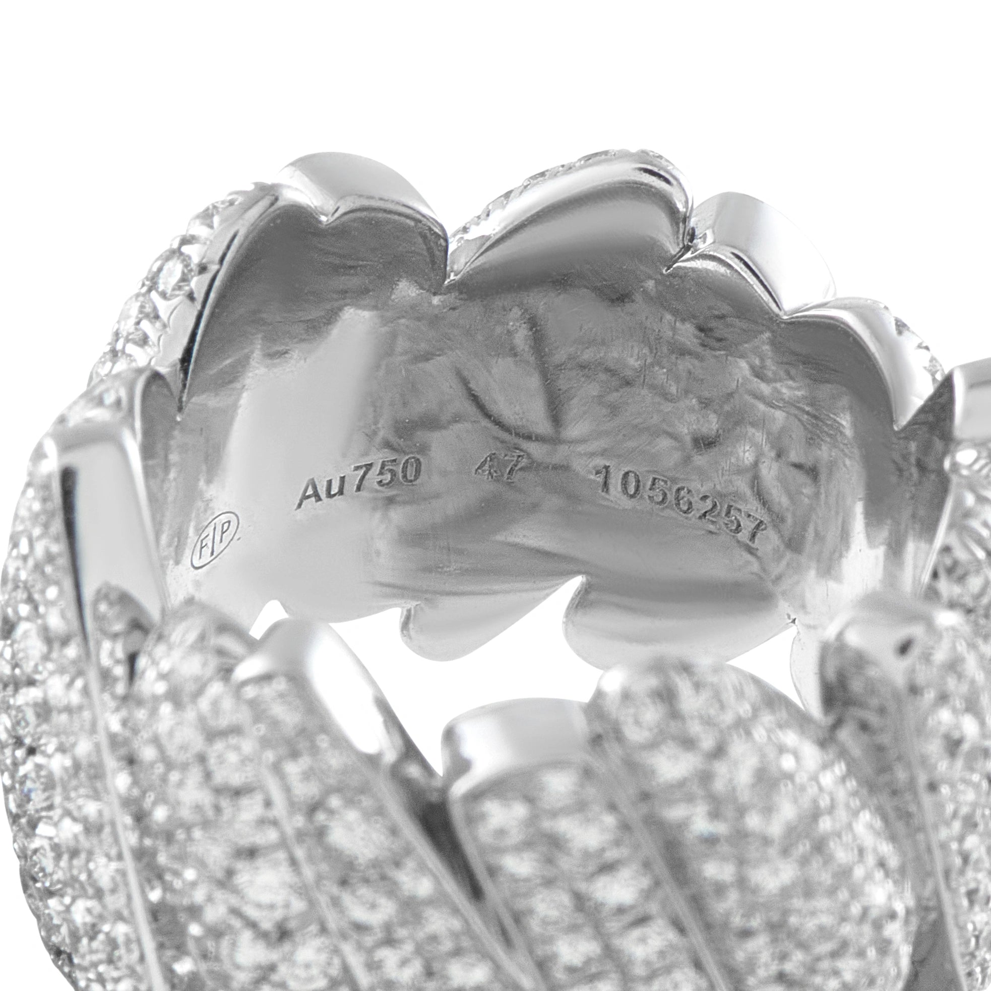 Fred OF Paris 18K white gold diamond crossover ring, inner band view