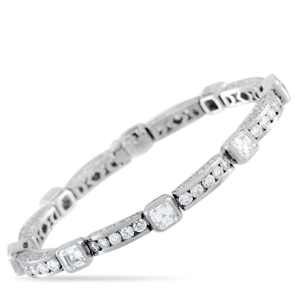 Graff 18K White Gold 14.77ct Diamond Bracelet – Aside from exceptional craftsmanship, one can’t deny the allure of this white