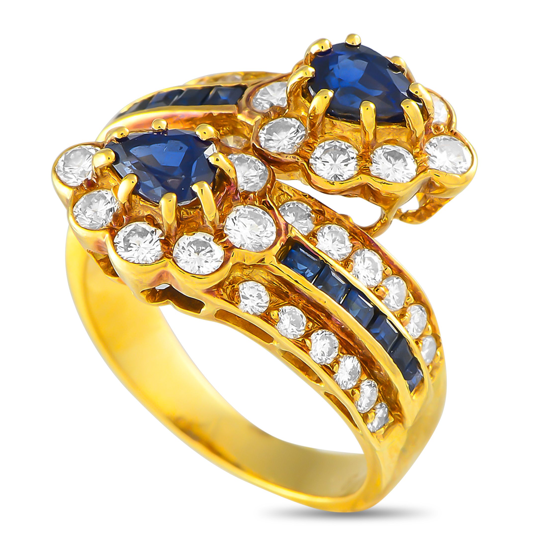 Graff18K Yellow Gold 0.75ct Diamond and Sapphire Ring – A captivating 18K Yellow Gold setting sets the stage for this beautif