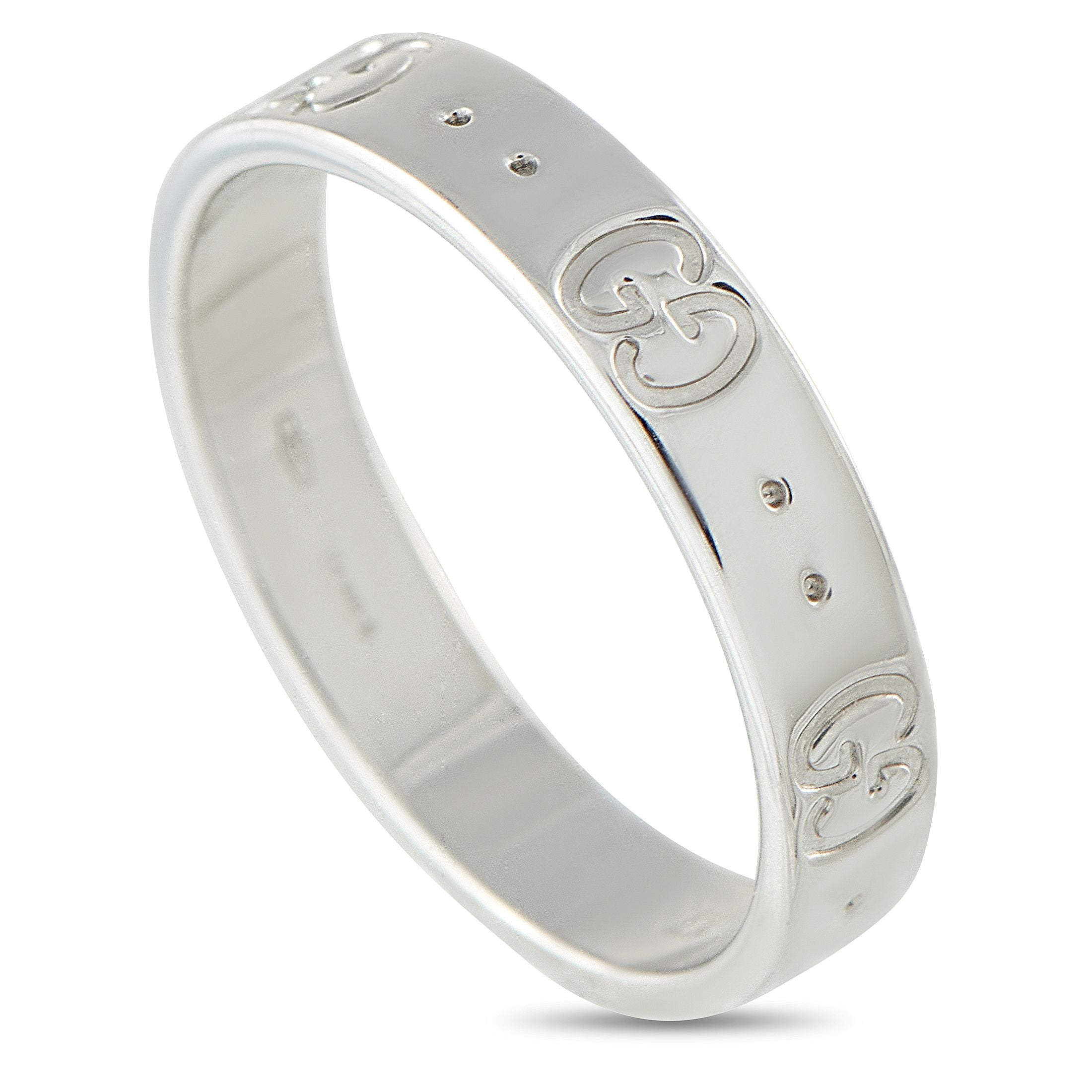 GucciIcon 18K White Gold Ring – This Gucci Icon ring is chic and incredibly contemporary