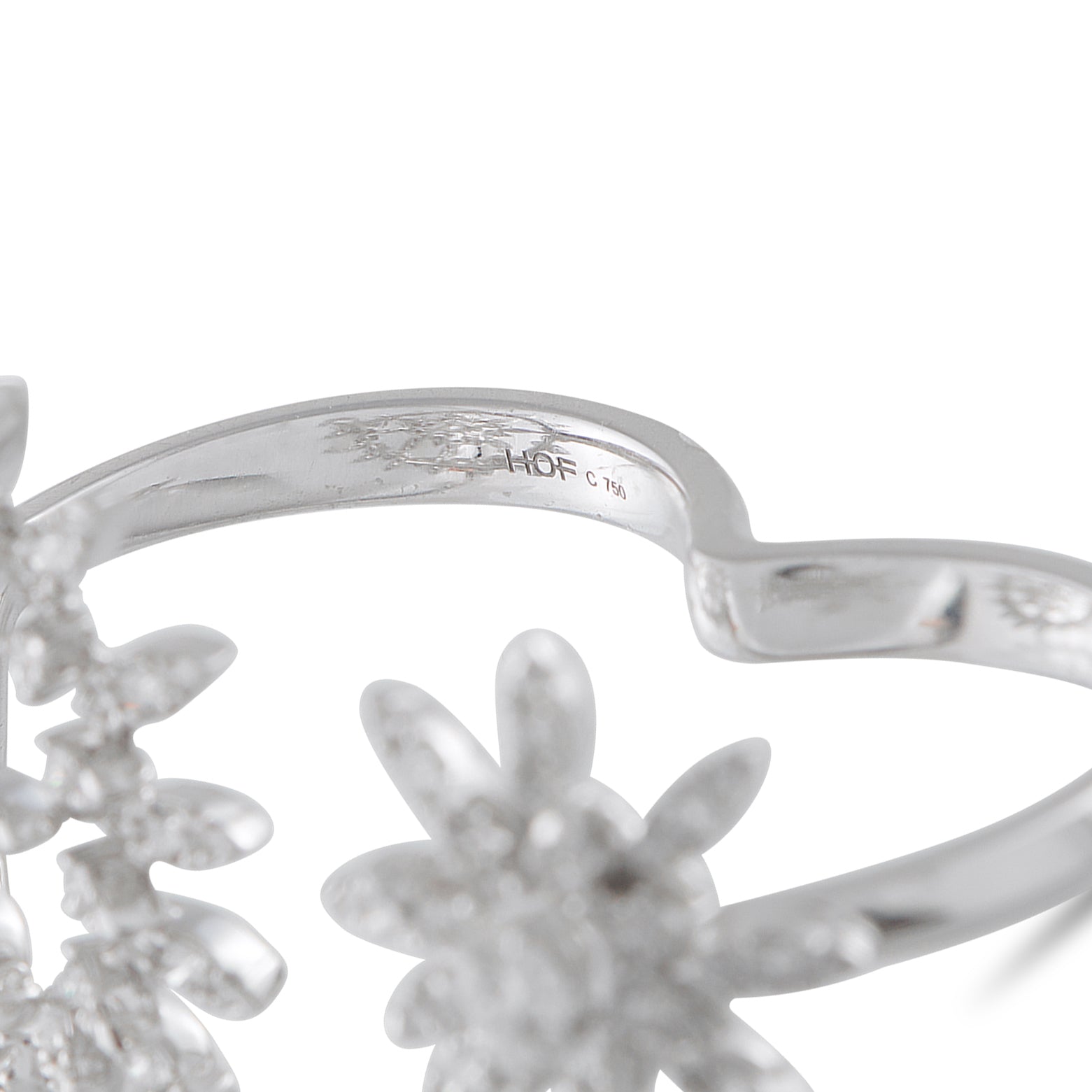 Hearts on Fire Aerial 18K White Gold 1.40ct Diamond Sunburst Double Finger Ring