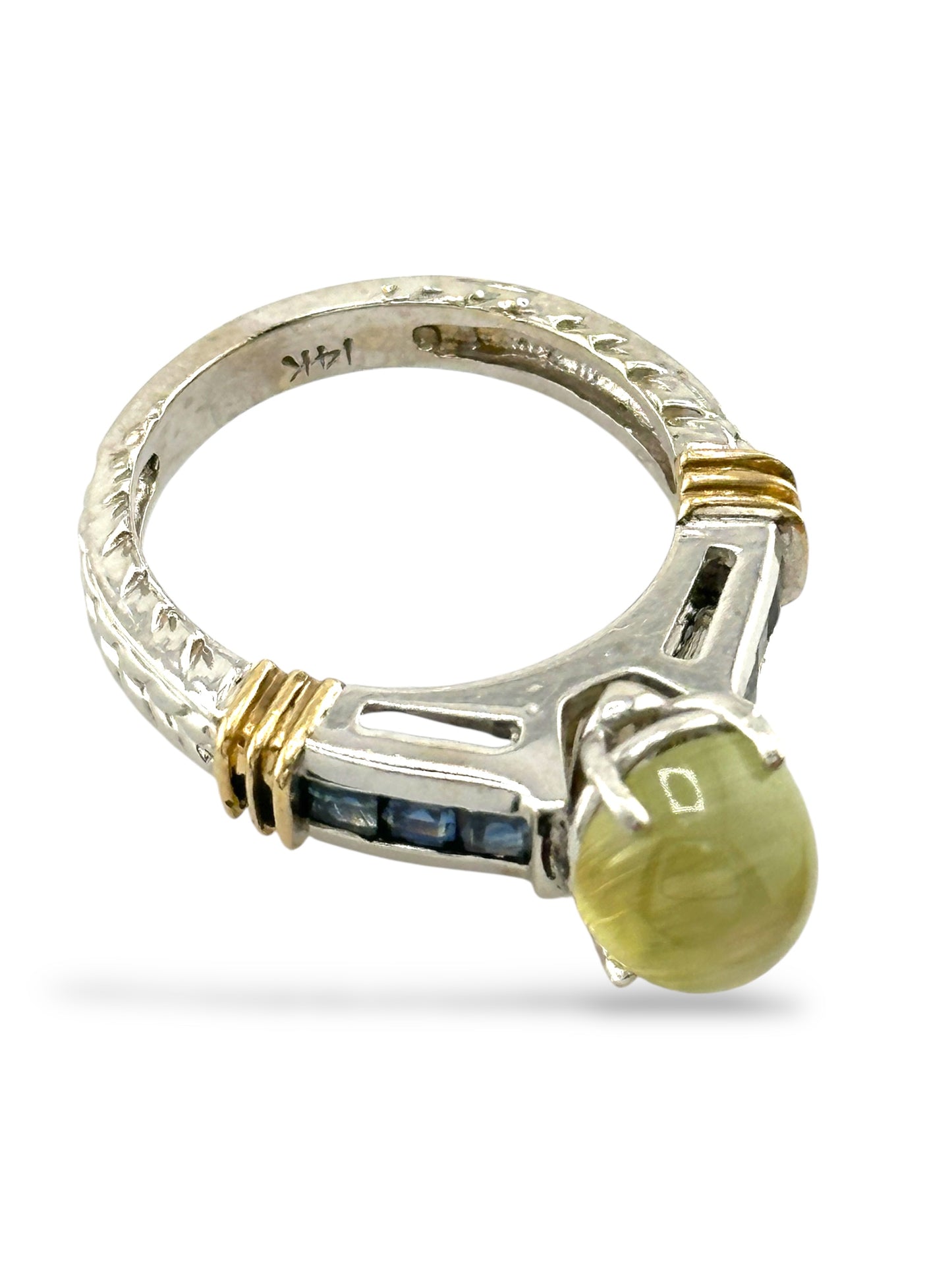 14K White Gold 2.20 Carat Natural Cat's Eye Chrysoberyl & Sapphire Ring