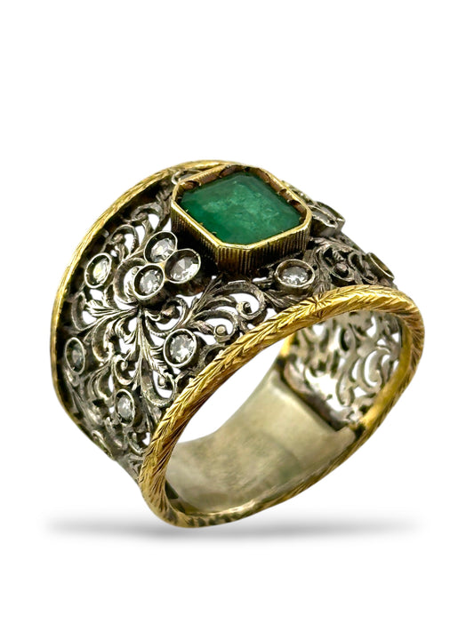 14K Yellow Gold Art Deco Style Ring with Diamonds and Emerald