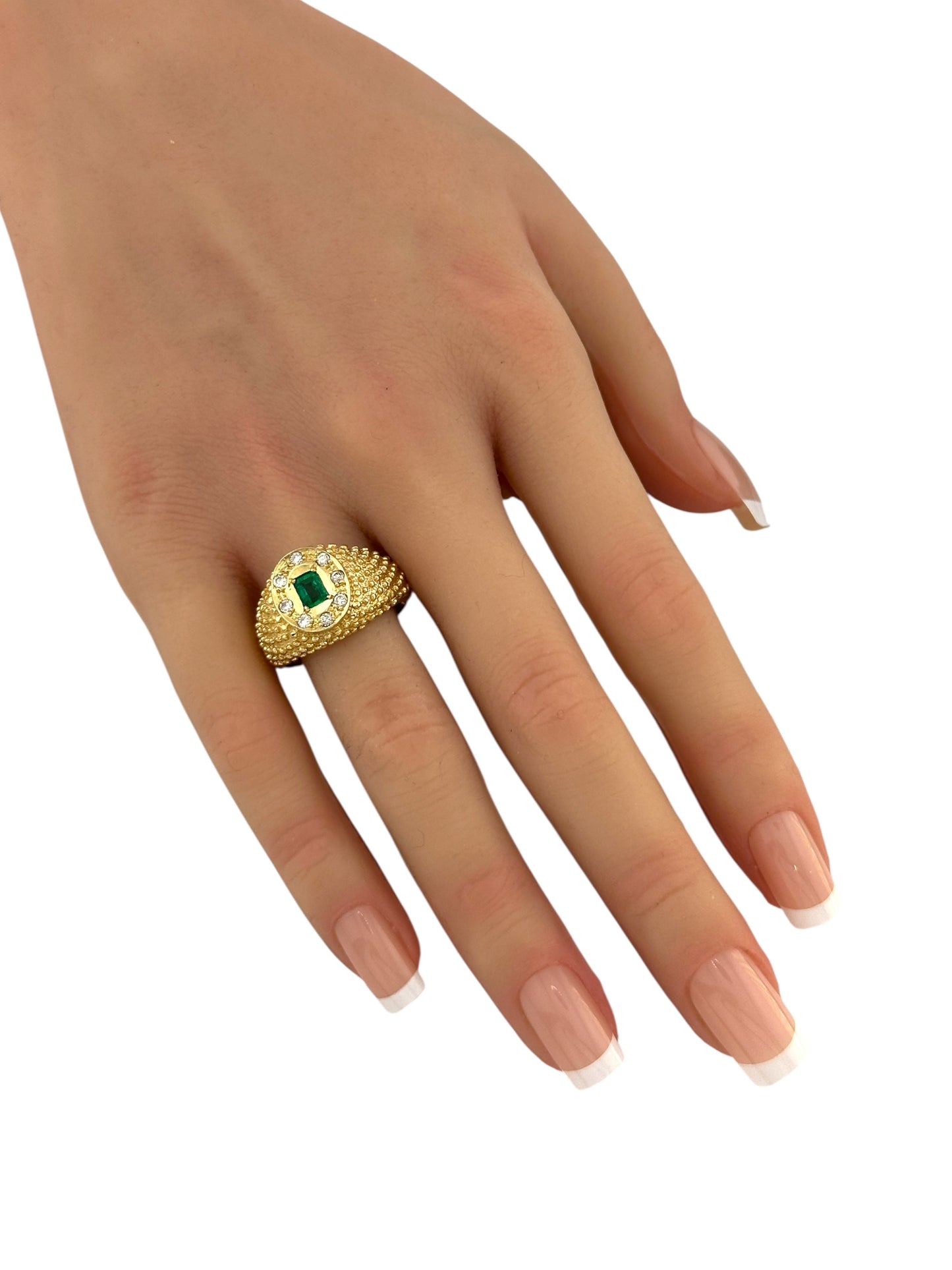 18K Yellow Gold Vintage Ring with Diamonds & Emerald