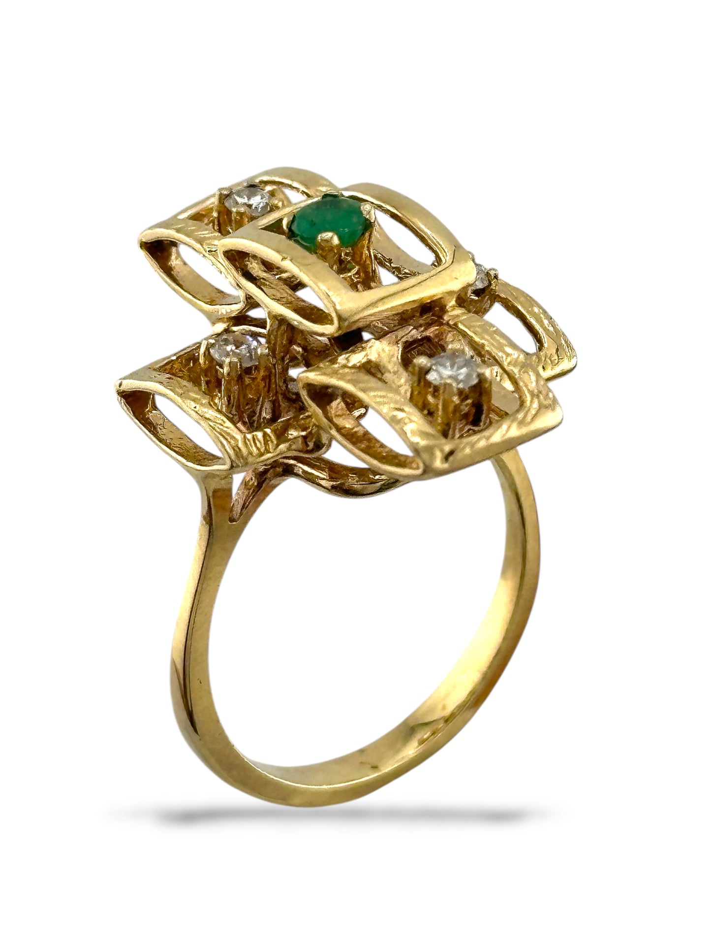 14K Yellow Gold Ring with Emerald and 0.16ct. Diamonds