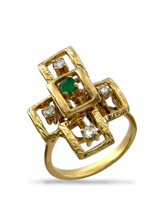 14K Yellow Gold Ring with Emerald and 0.16ct. Diamonds