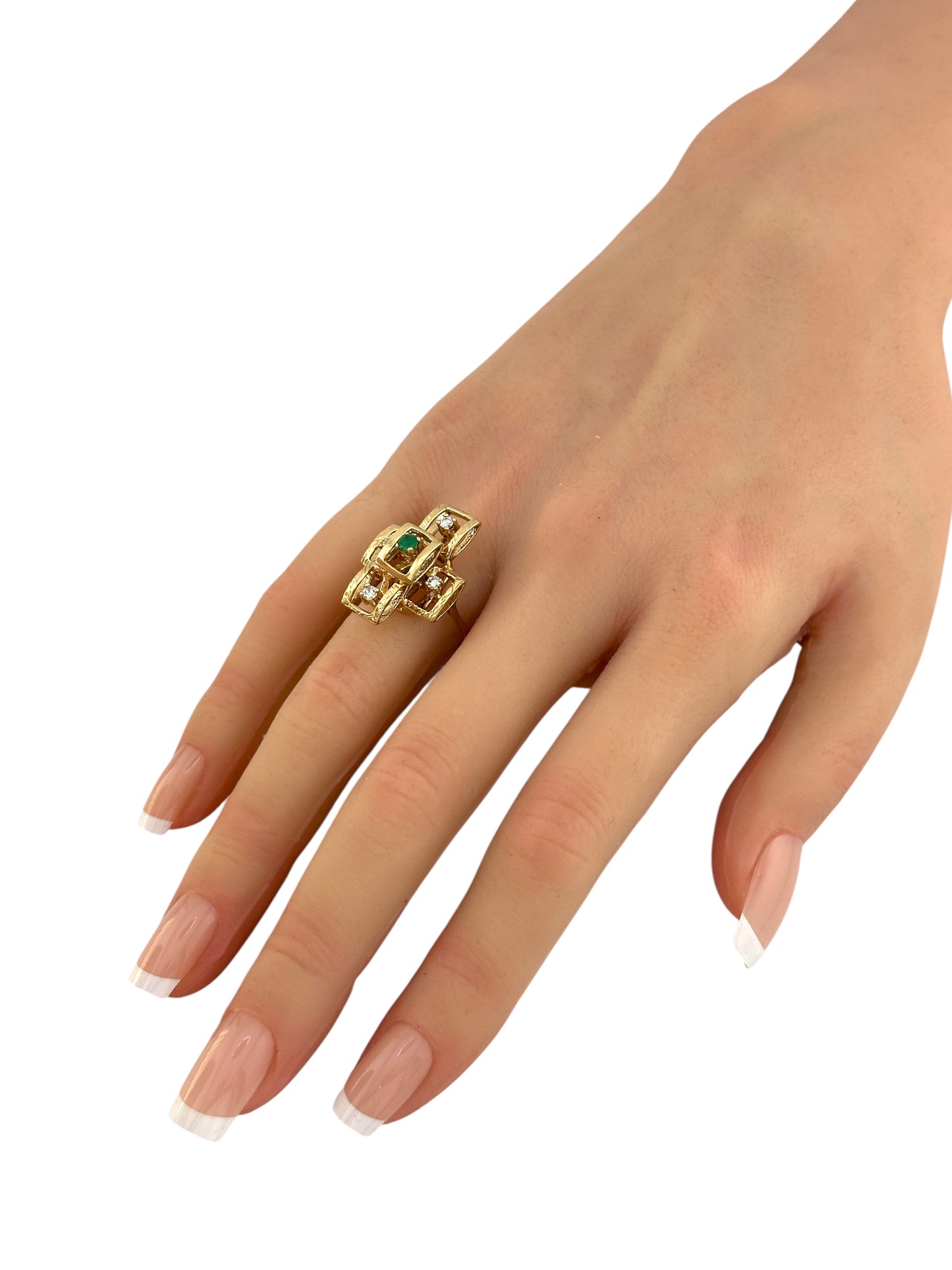 14K Yellow Gold Ring with Emerald and 0.16ct. Diamonds