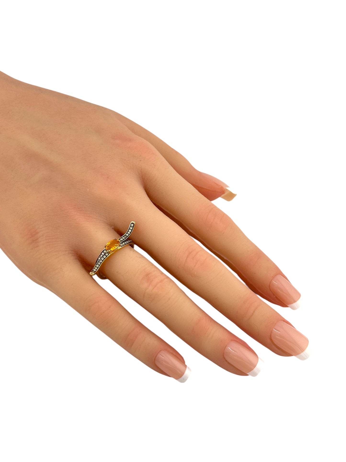 18K Yellow Gold Ring with Orange Sapphire and 0.20ct. Diamonds