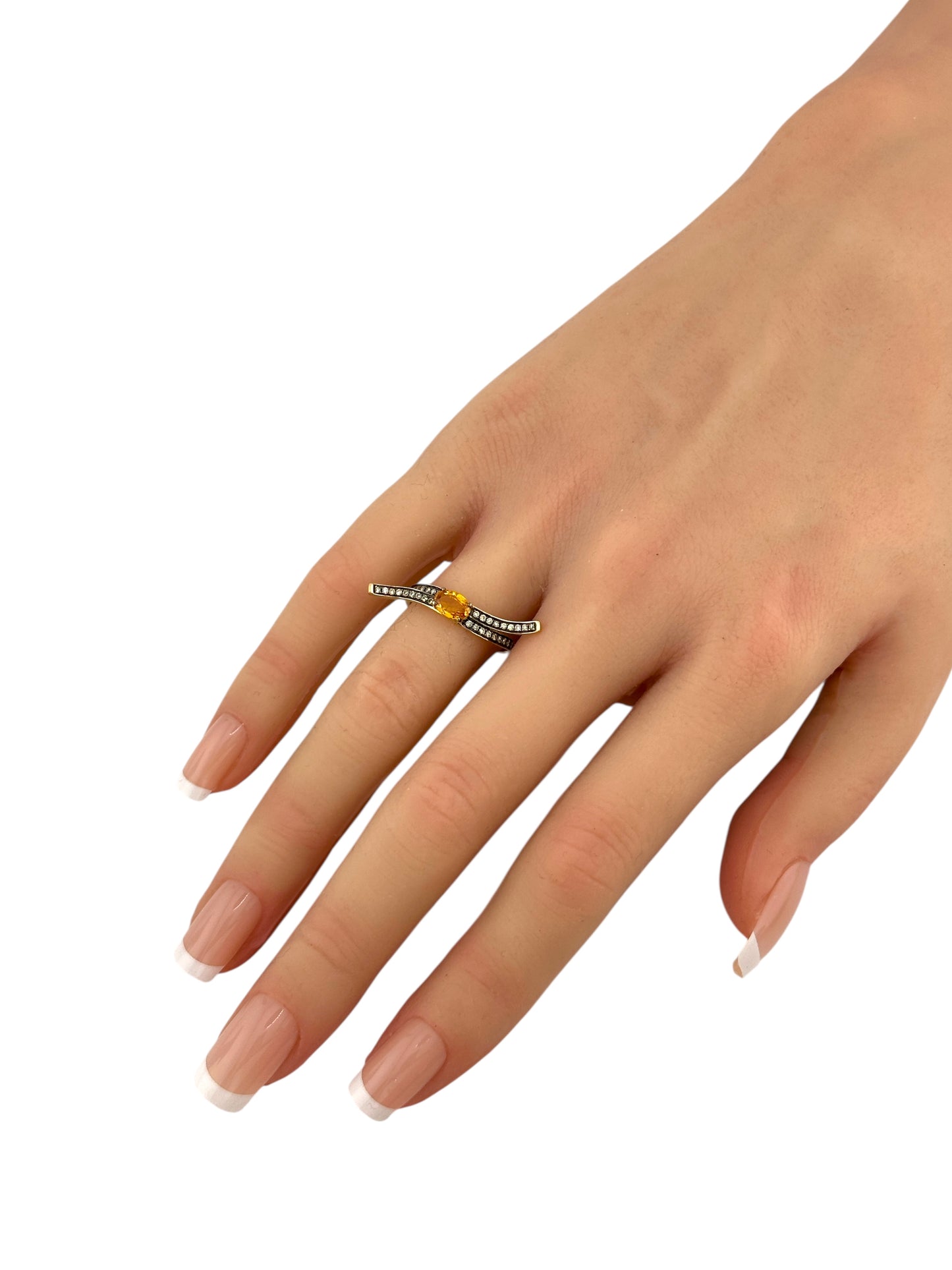 18K Yellow Gold Ring with Orange Sapphire and 0.20ct. Diamonds