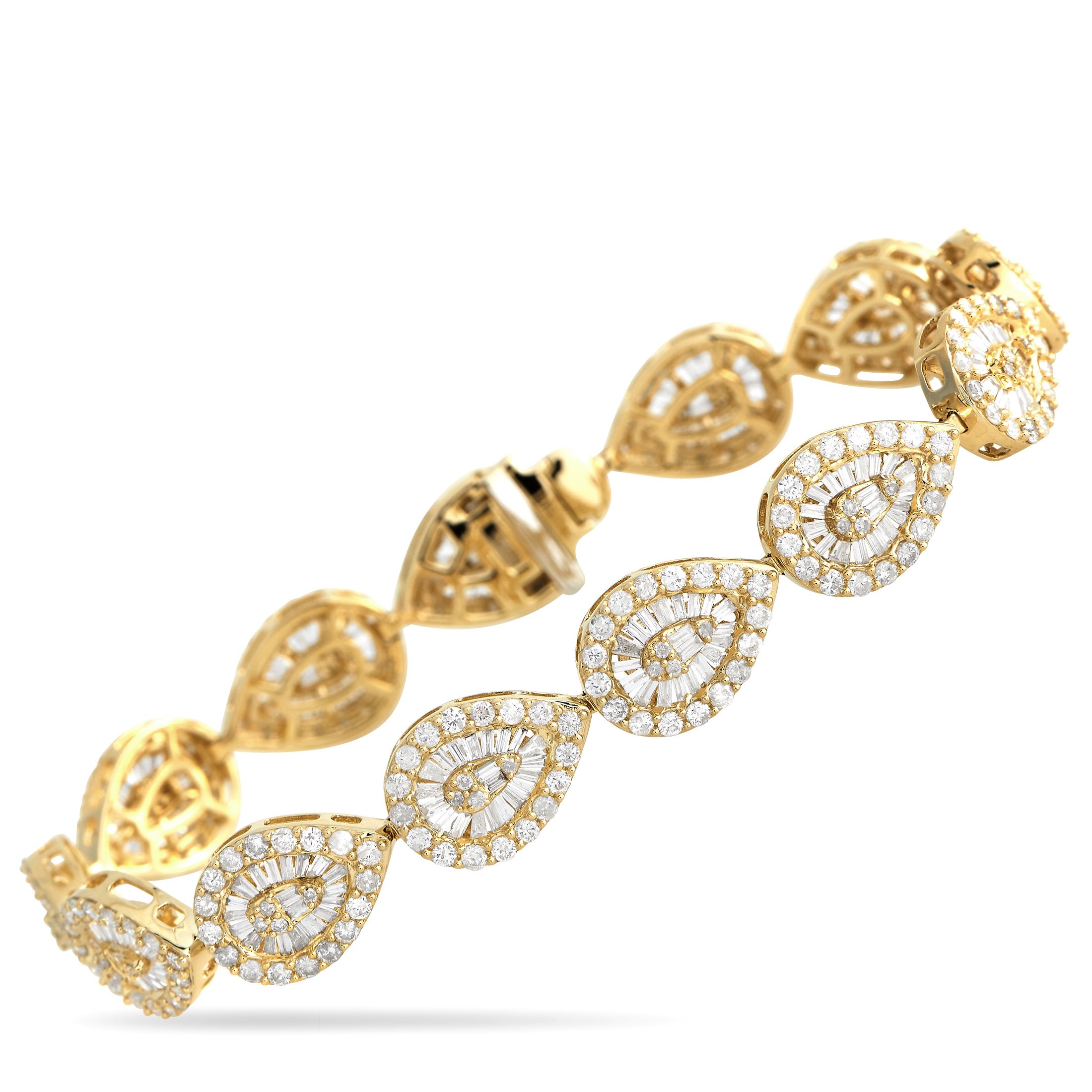 Exclusive 14K Yellow Gold 6.05ct Diamond Bracelet MF19-110623 – A series of pear-shaped 14K yellow gold links give this luxur