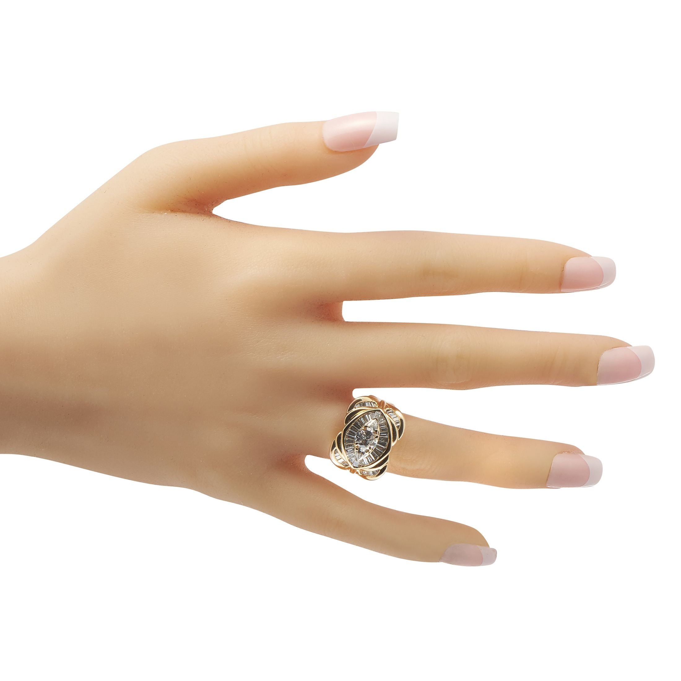 Exclusive 18K Yellow Gold 2.19ct Diamond Ring