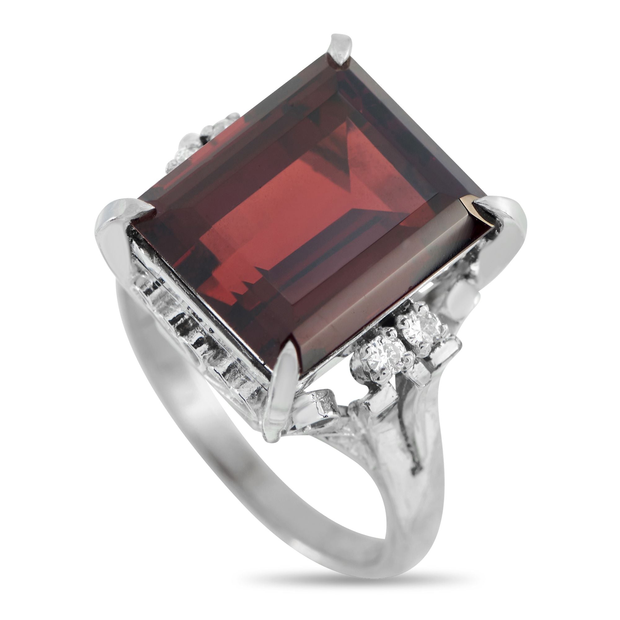 Exclusive Platinum 0.11ct Diamond and Garnet Ring MF43-101625 – This Exclusive  ring showcases a 10