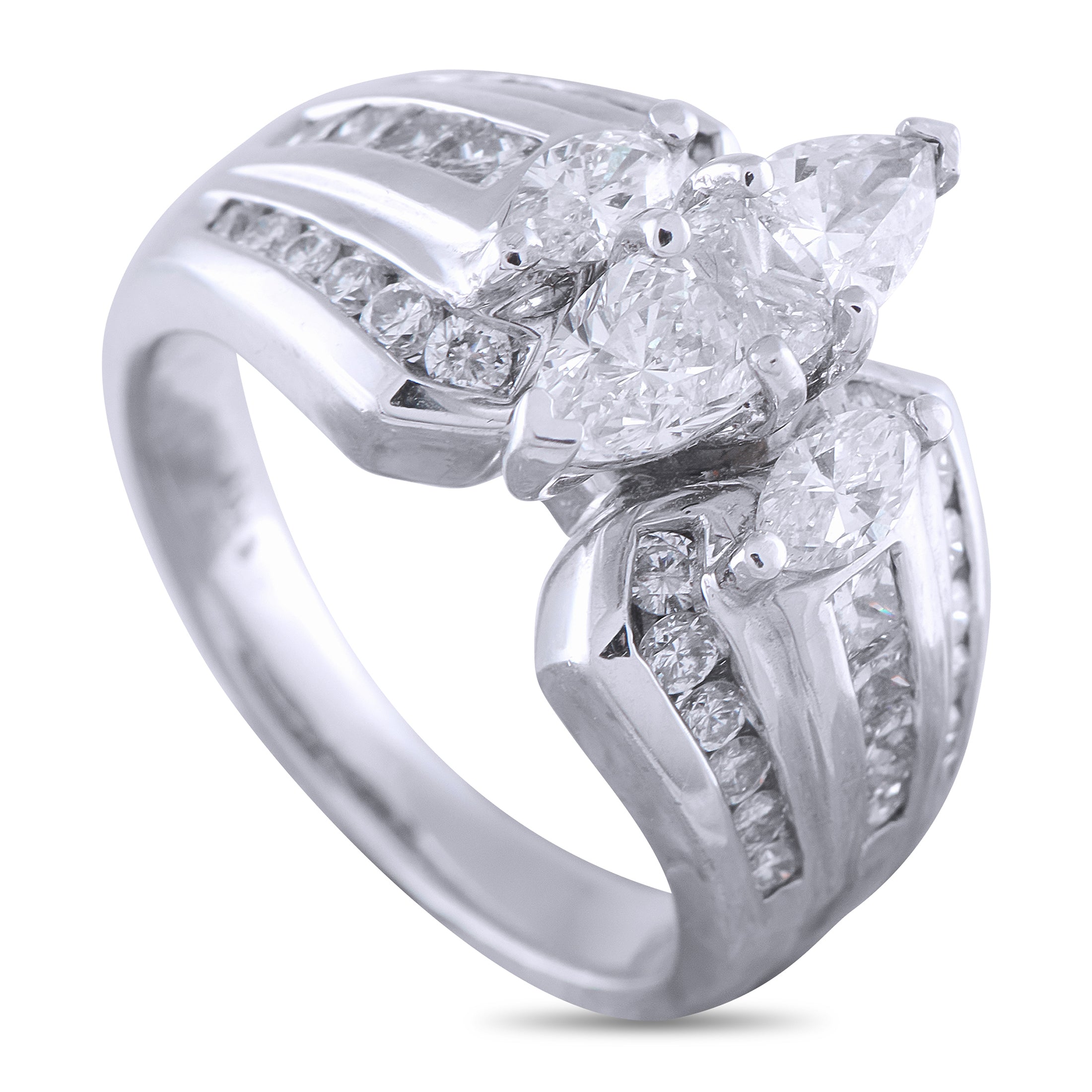 14K White Gold 2.10ct Diamond Ring