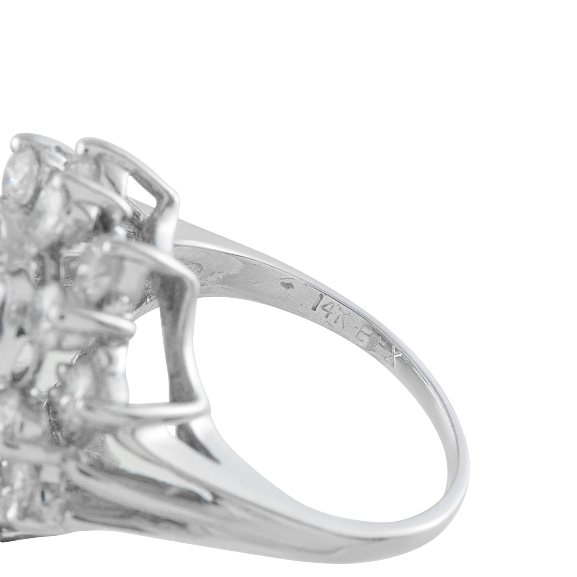 14K White Gold 2.90ct Diamond Cluster Ring