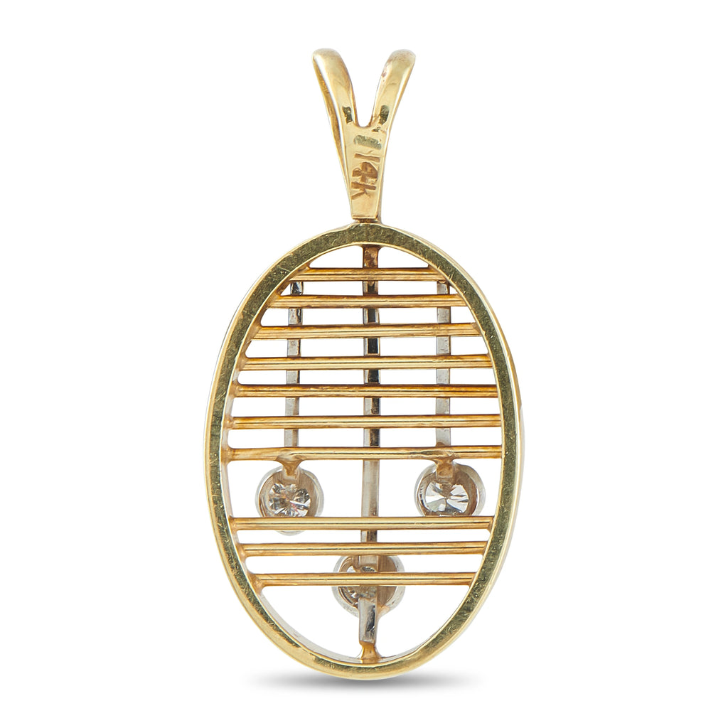 Oval yellow gold diamond pendant with striped lattice and three round diamonds