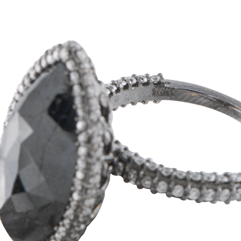 18K White Gold 9.0ct White and Black Diamond Ring