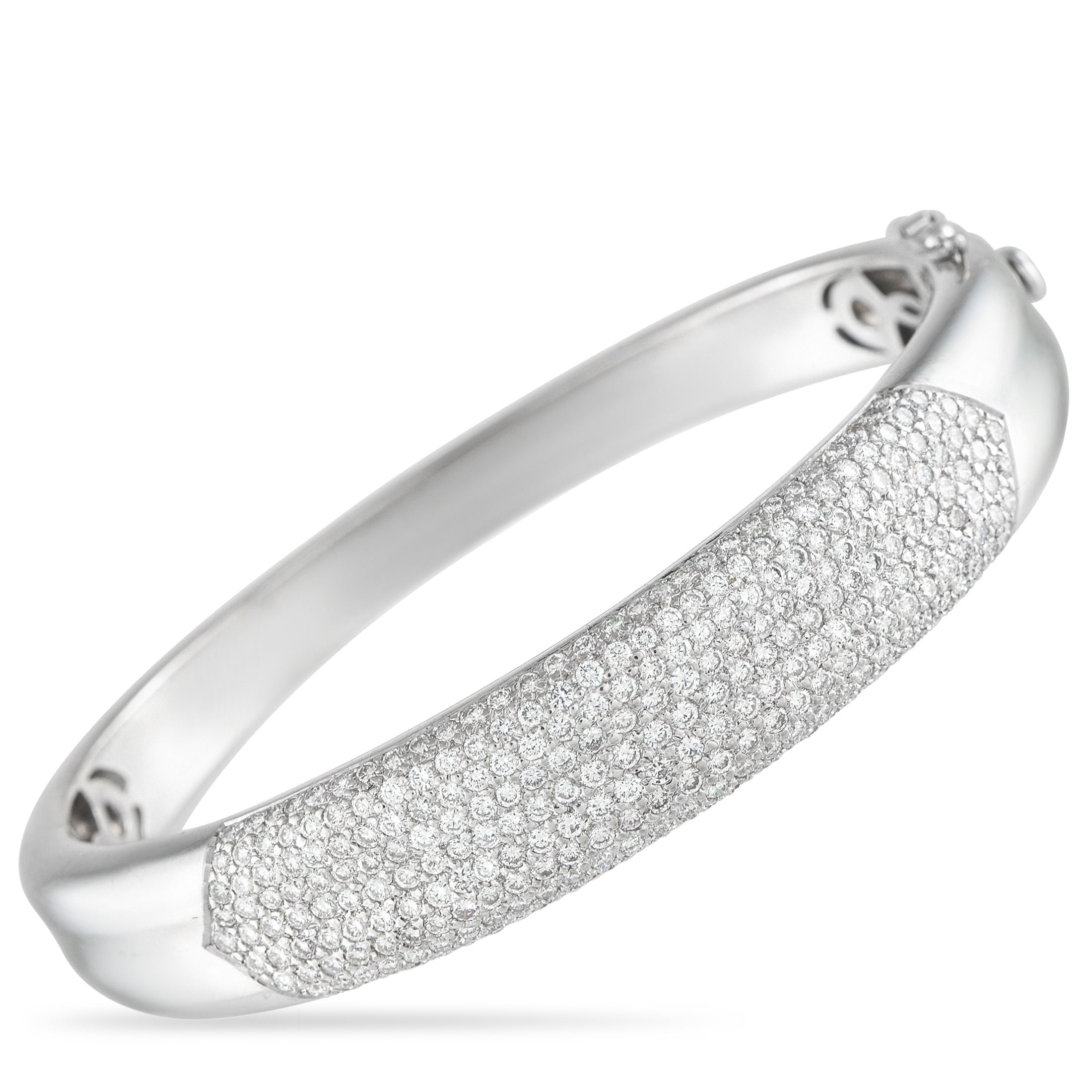 Exclusive 18K White Gold 5.82ct Diamond Bangle Bracelet MF12-082025 – Perfect for every occasion, this diamond bangle shines 