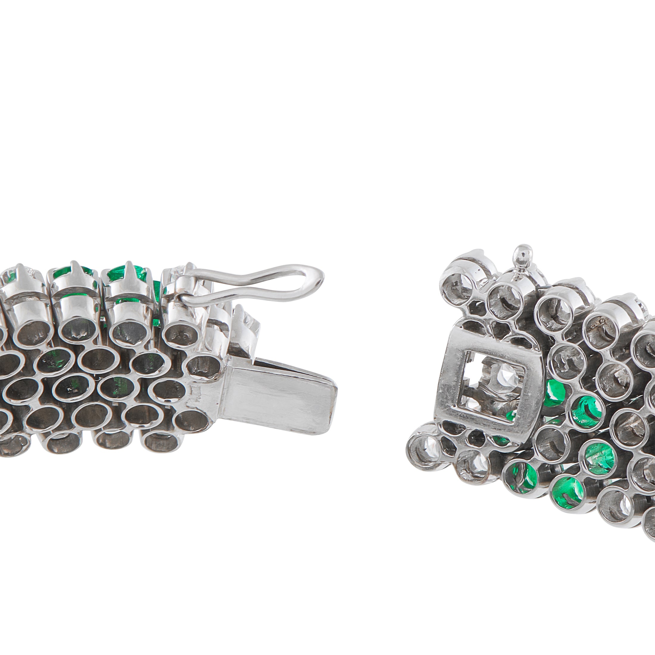 18K White Gold 11.0ct Diamond and Emerald Bracelet