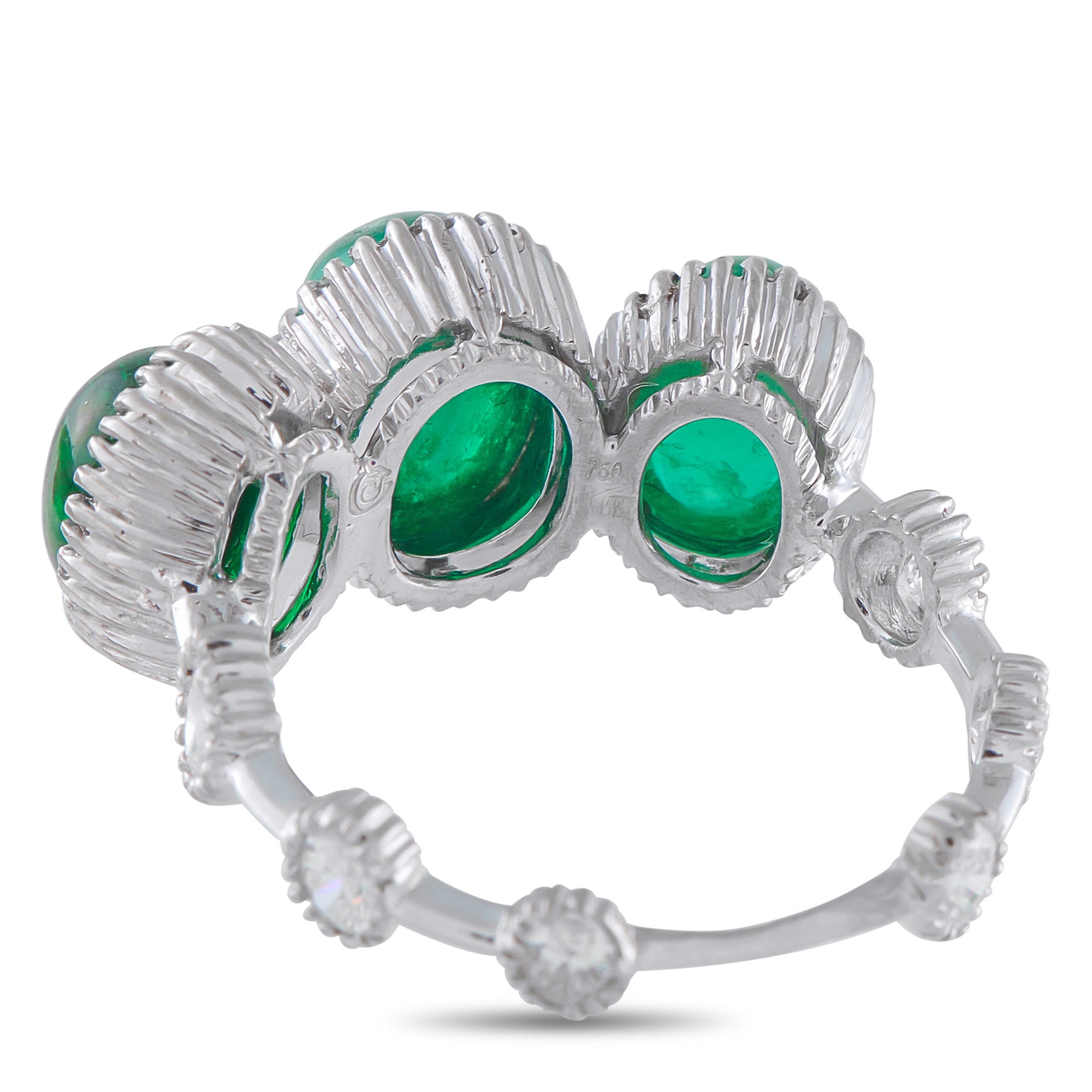 18K White Gold 1.0ct Diamond and Emerald Ring