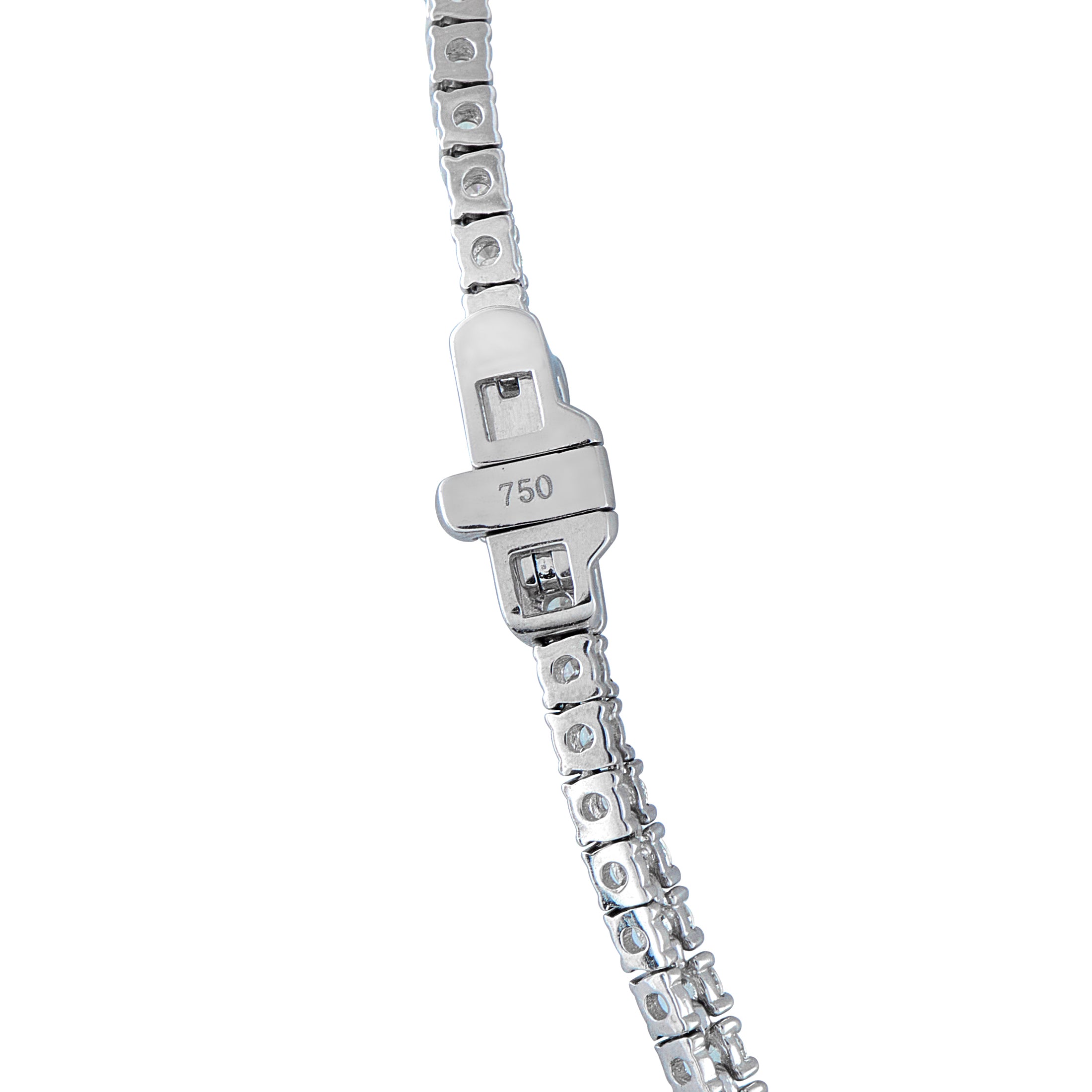 Exclusive 18K White Gold 5.39ct Diamond Tennis Necklace