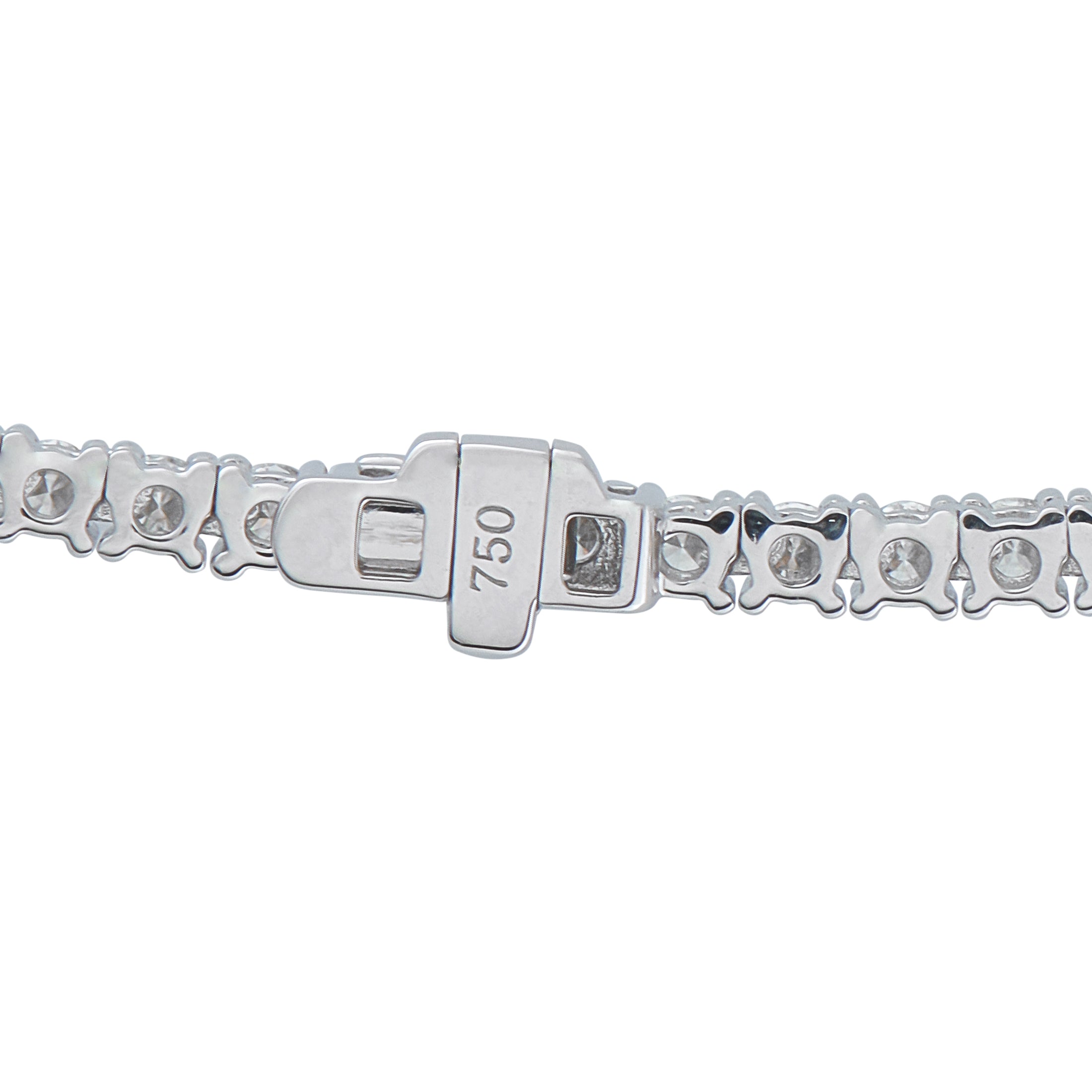 Exclusive 18K White Gold 5.78ct Diamond Tennis Necklace