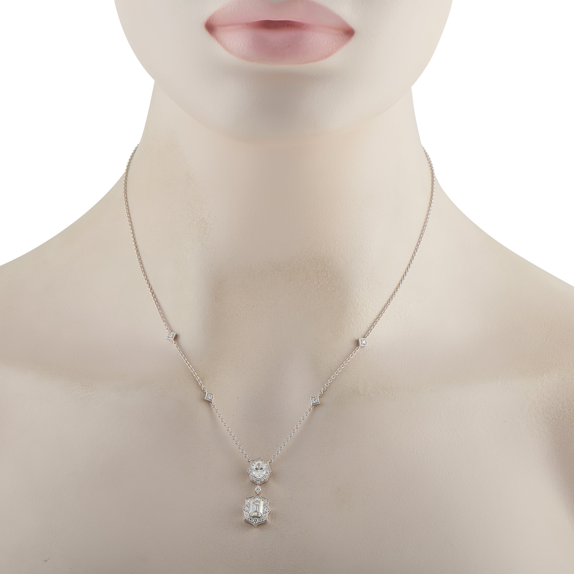 18K White Gold 2.76ct Diamond Necklace