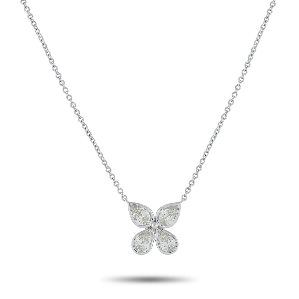 18K White Gold 2.35ct Diamond Flower Necklace