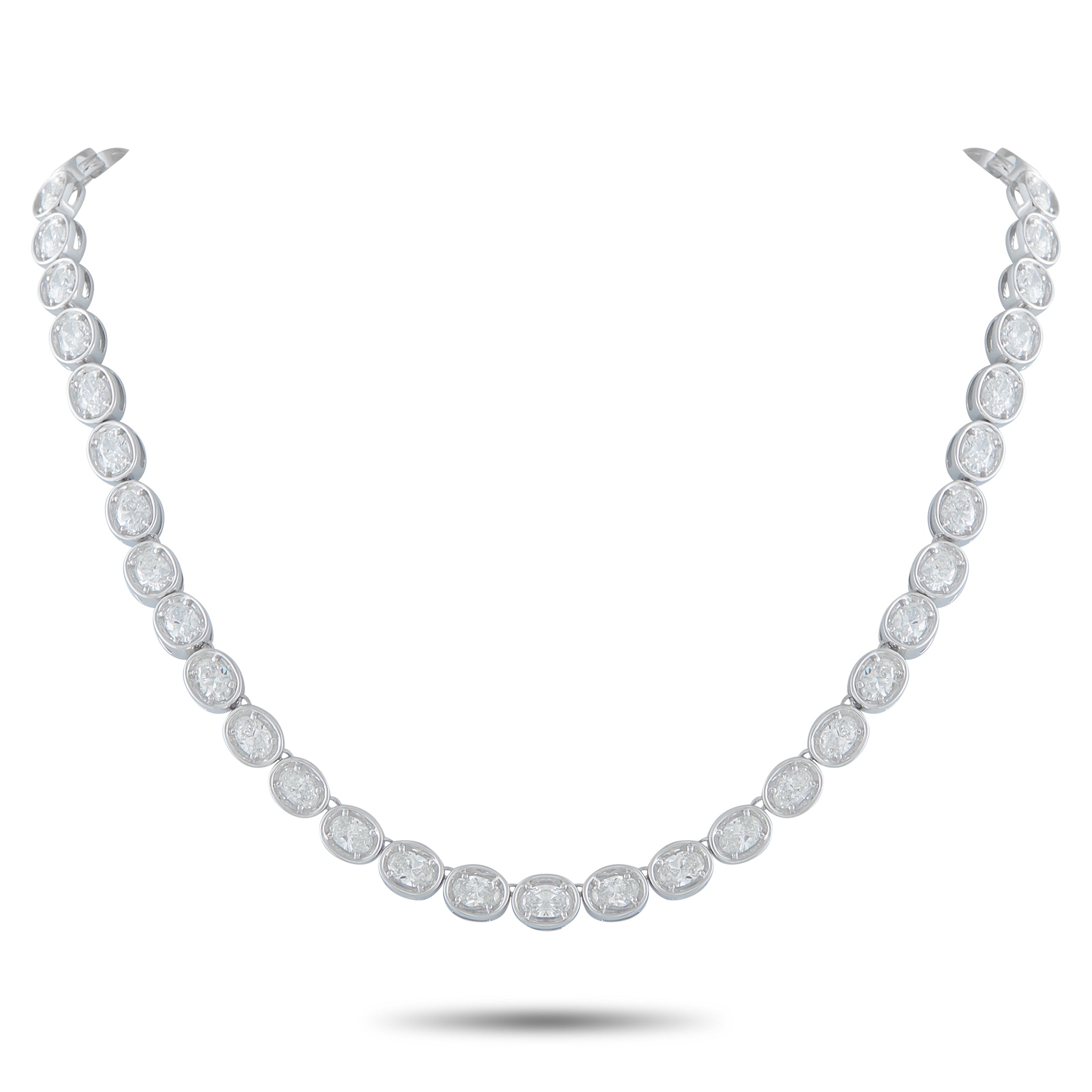 18K White Gold 20.8 ct Diamond Oval Link Necklace
