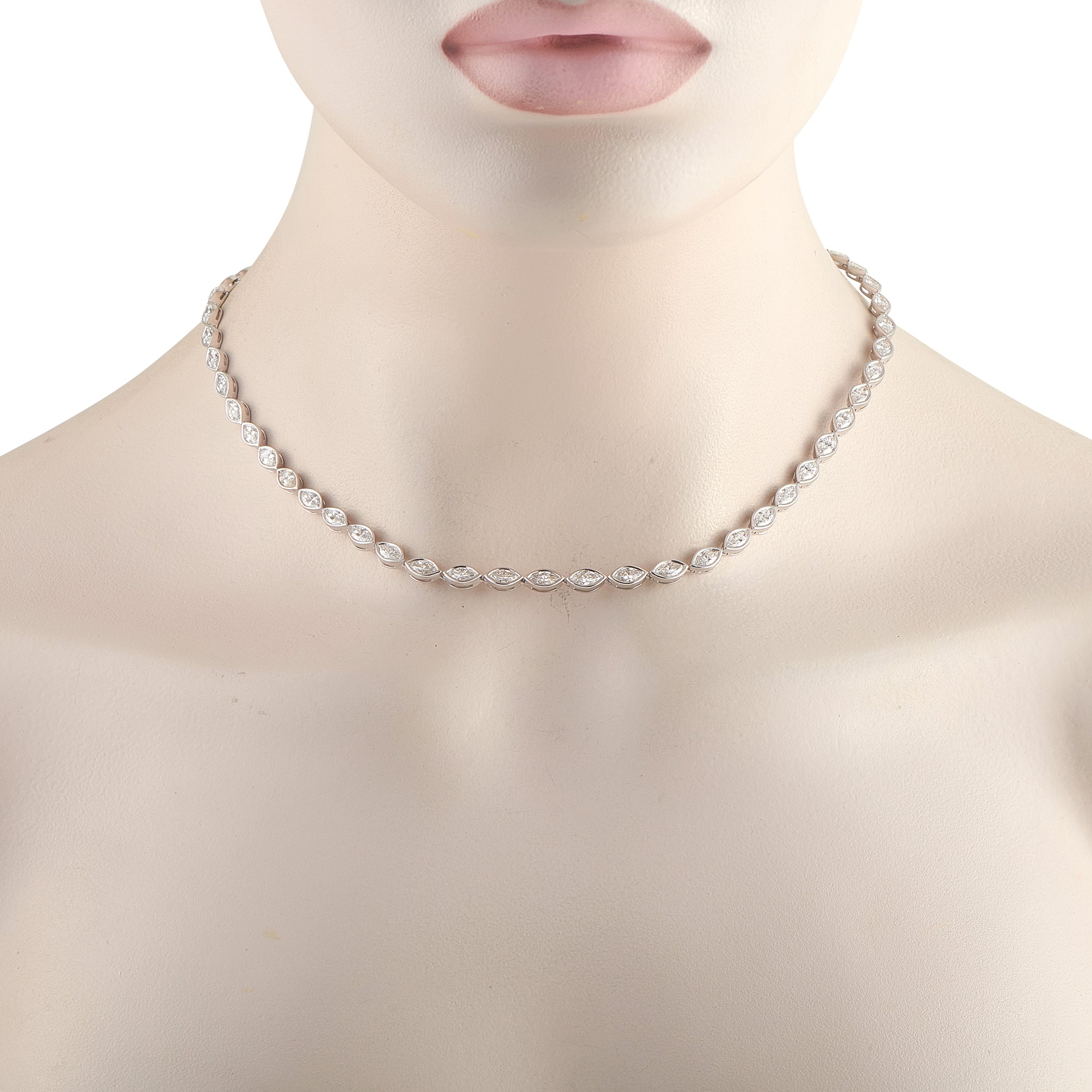 18K White Gold 13.75ct Diamond Necklace