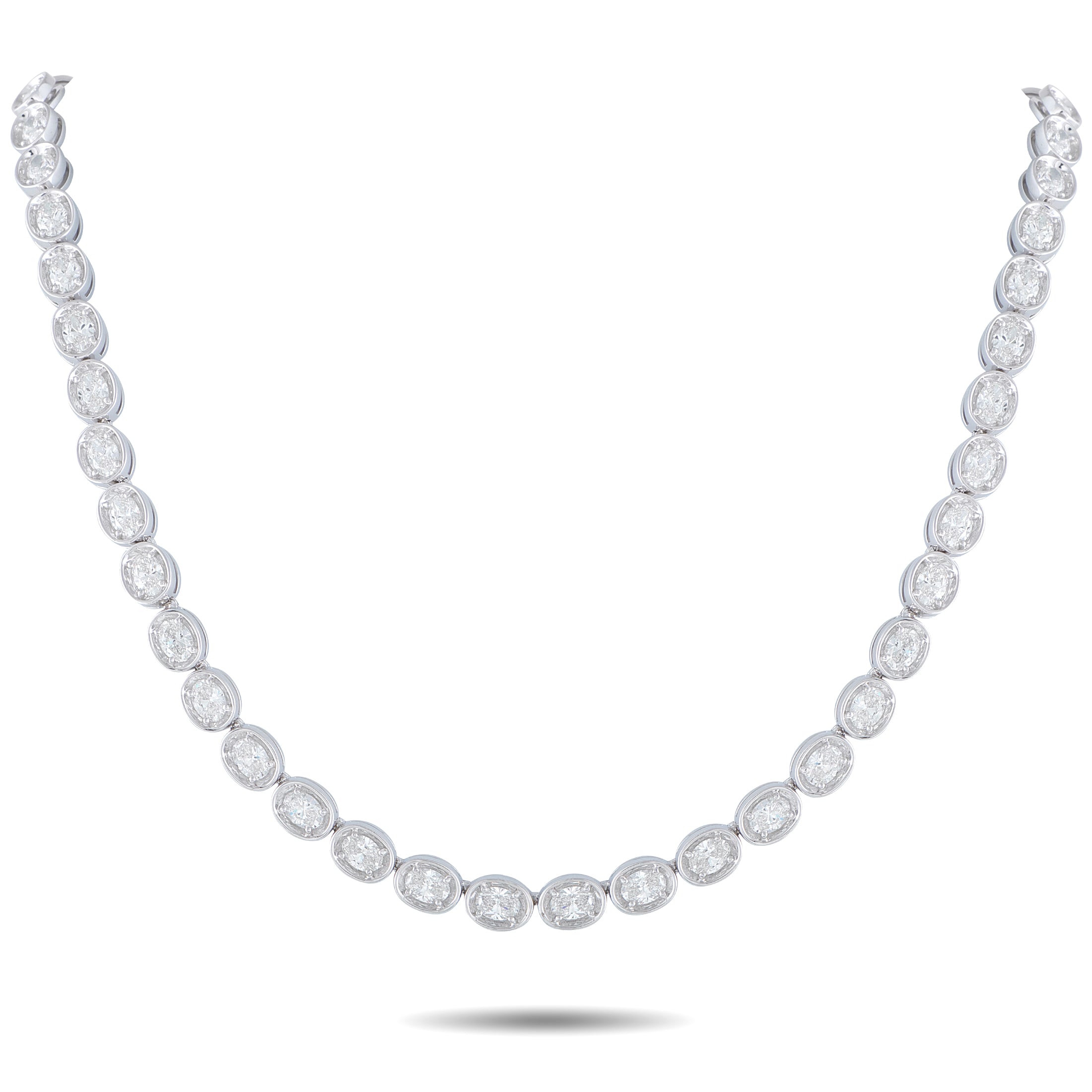 18K White Gold 20.80ct Diamond Necklace